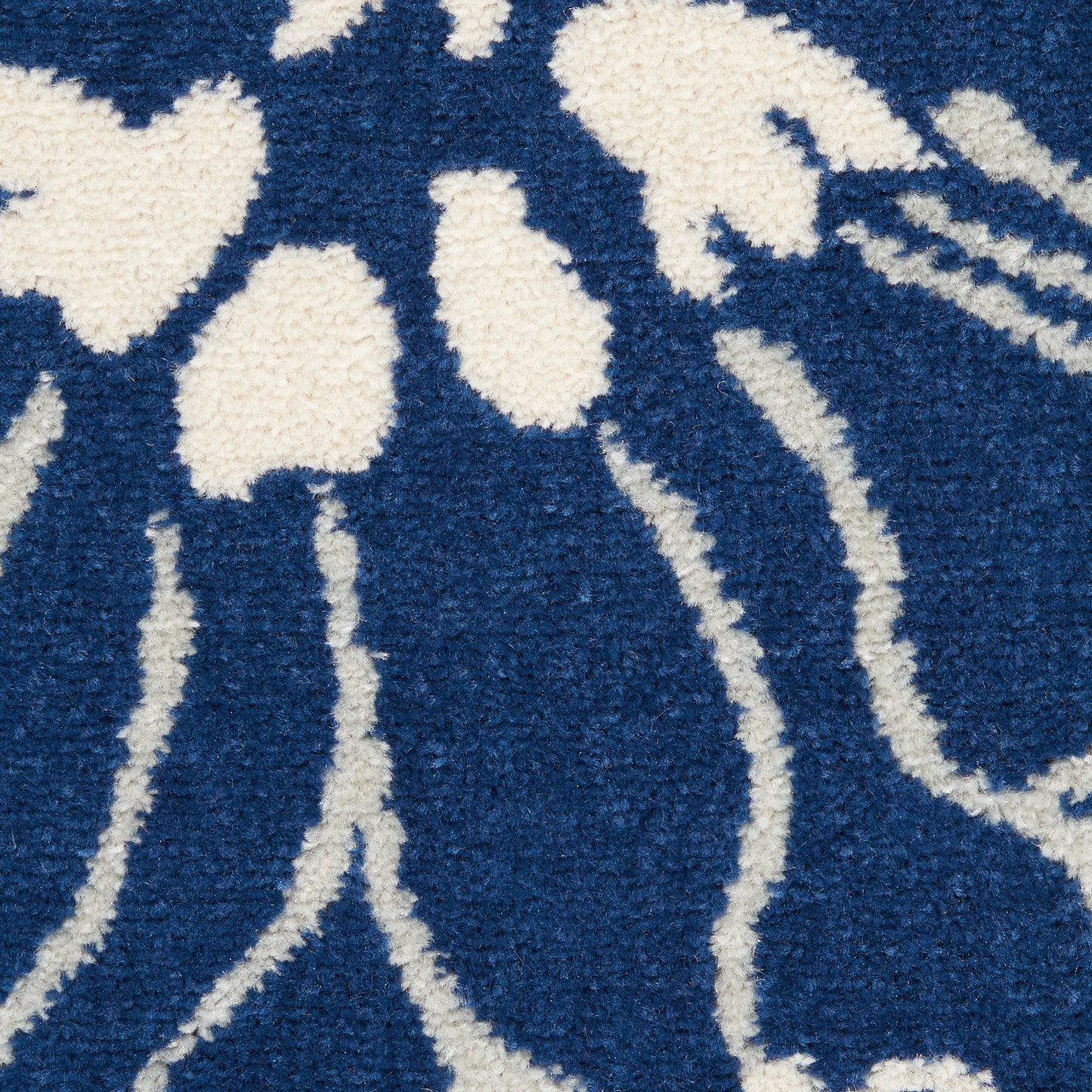 Nourison Passion 5' x Round Navy/Ivory Contemporary Indoor Rug