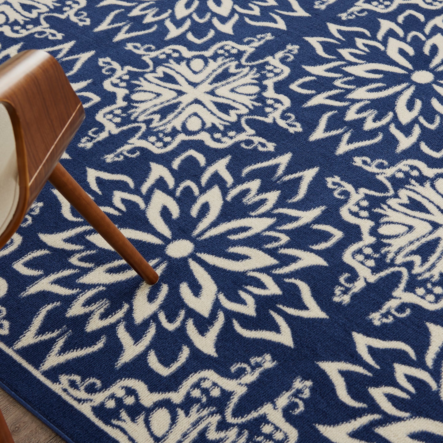 Nourison Jubilant 7'10" x 9'10" Navy/Ivory Farmhouse Indoor Rug