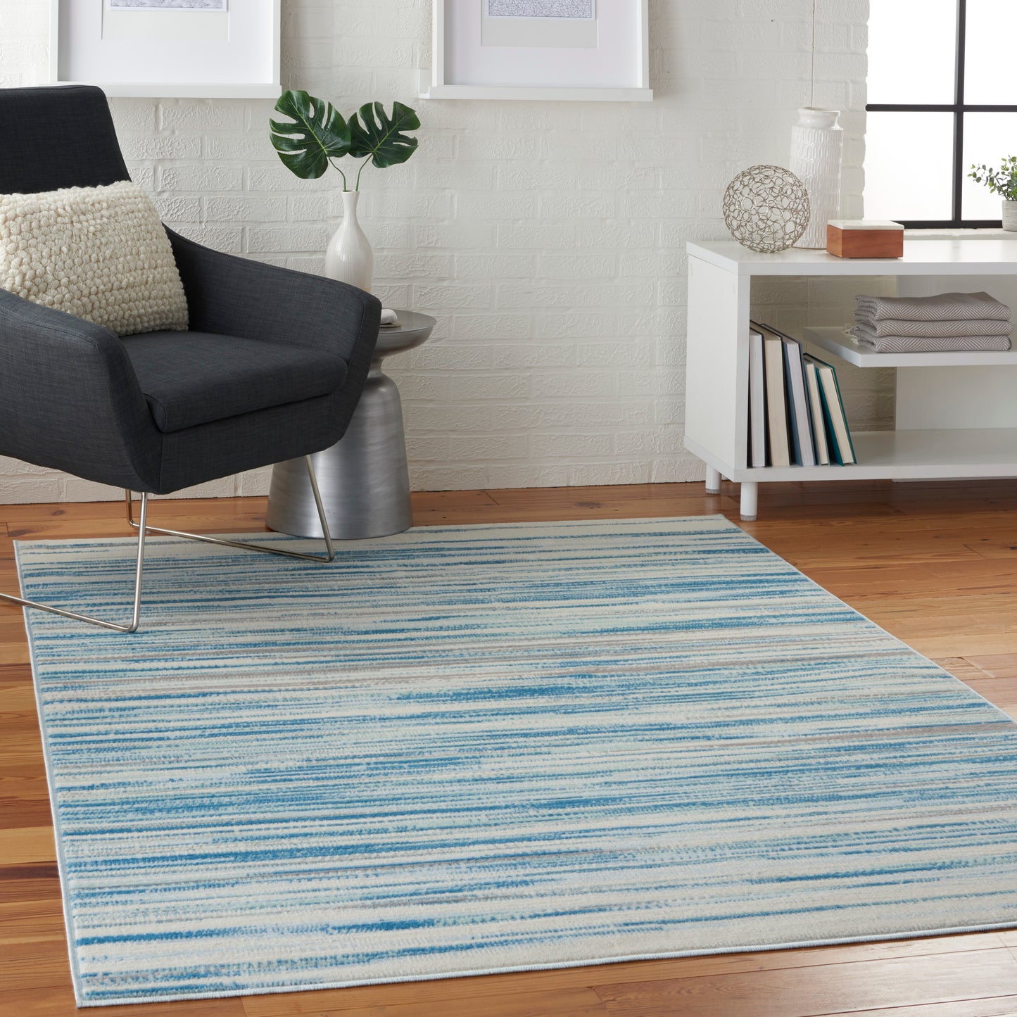 Nourison Jubilant 5'3" x 7'3" Blue Modern Indoor Rug