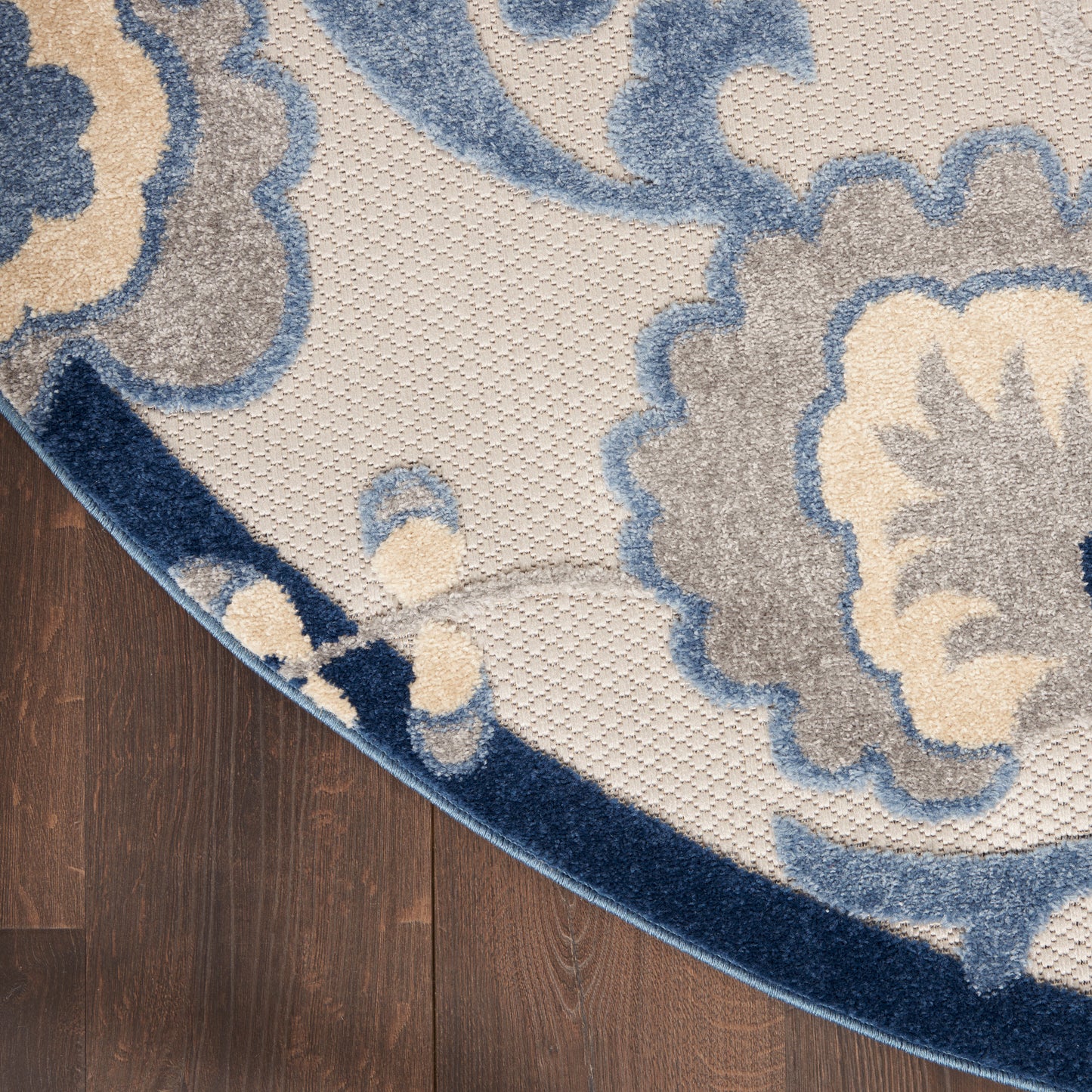 Nourison Aloha 4' x Round Blue Grey Farmhouse Rug