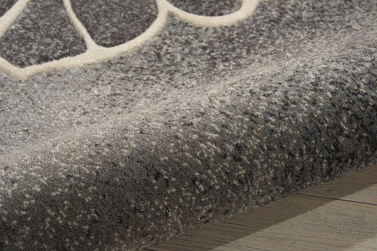 Nourison Maxell 5'3" x 7'3" Grey Modern Indoor Rug