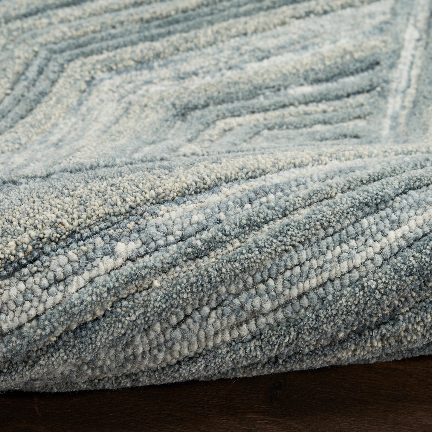 Nourison Graceful 5'3" x 7'3" Blue Modern Indoor Rug