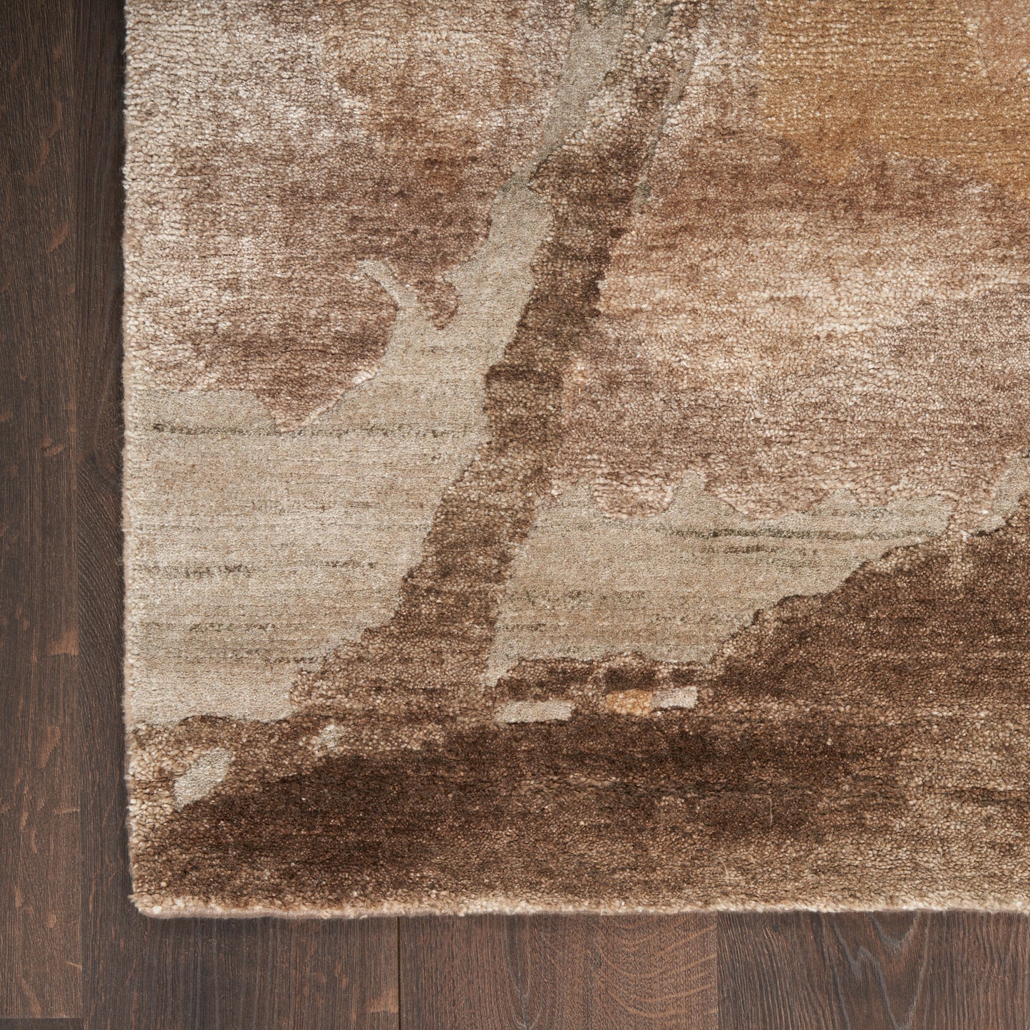 Nourison Silk Shadows 9'9" x 13'9" Beige Silver Modern Indoor Rug