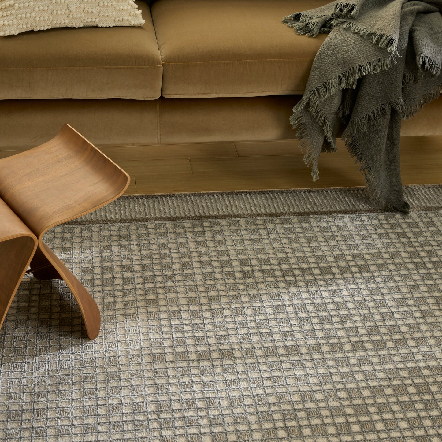 Nourison Nordic 5' x 7' Ivory Grey Modern Indoor Rug