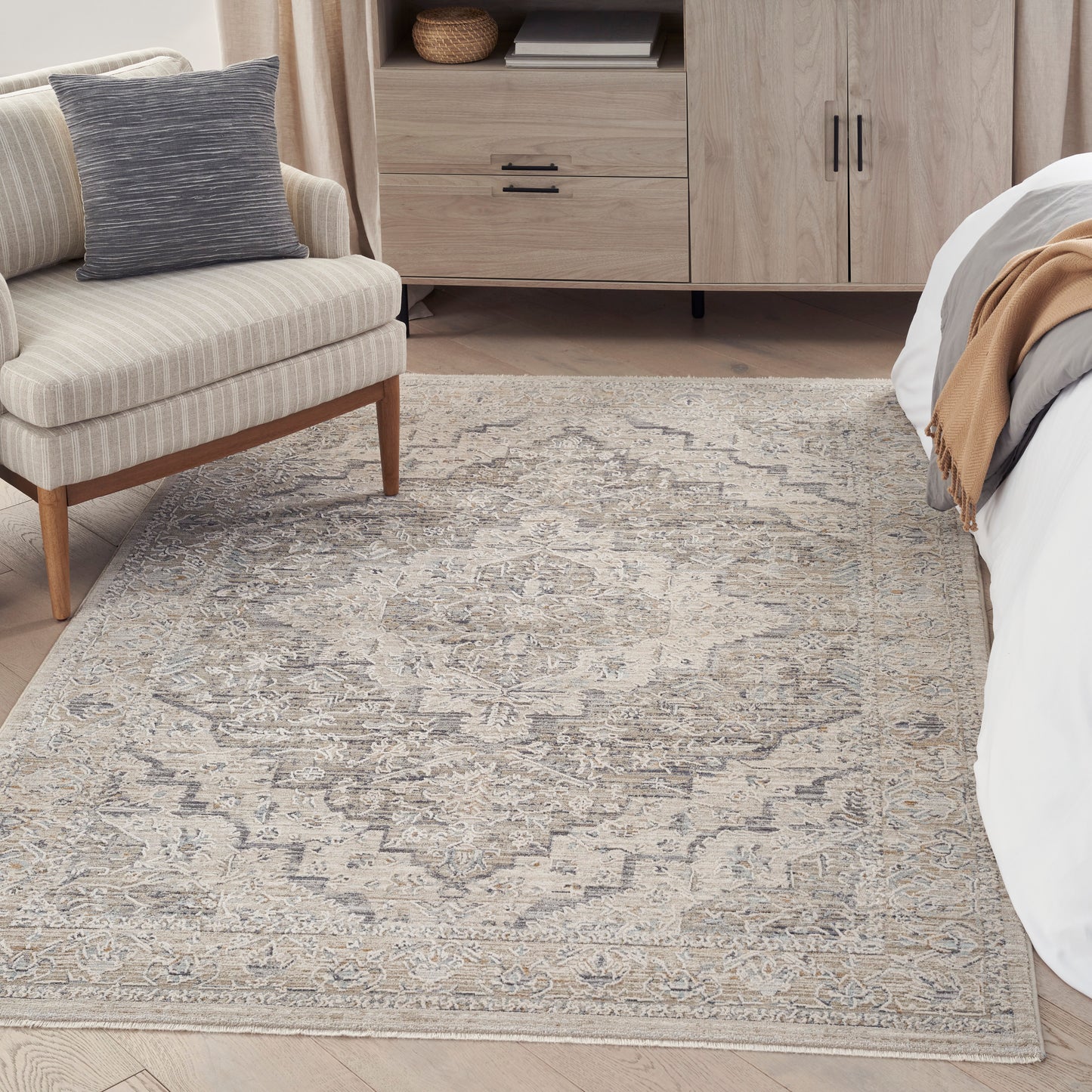 Nourison Lynx 5'3" x 7'10" Ivory Taupe Vintage Indoor Rug
