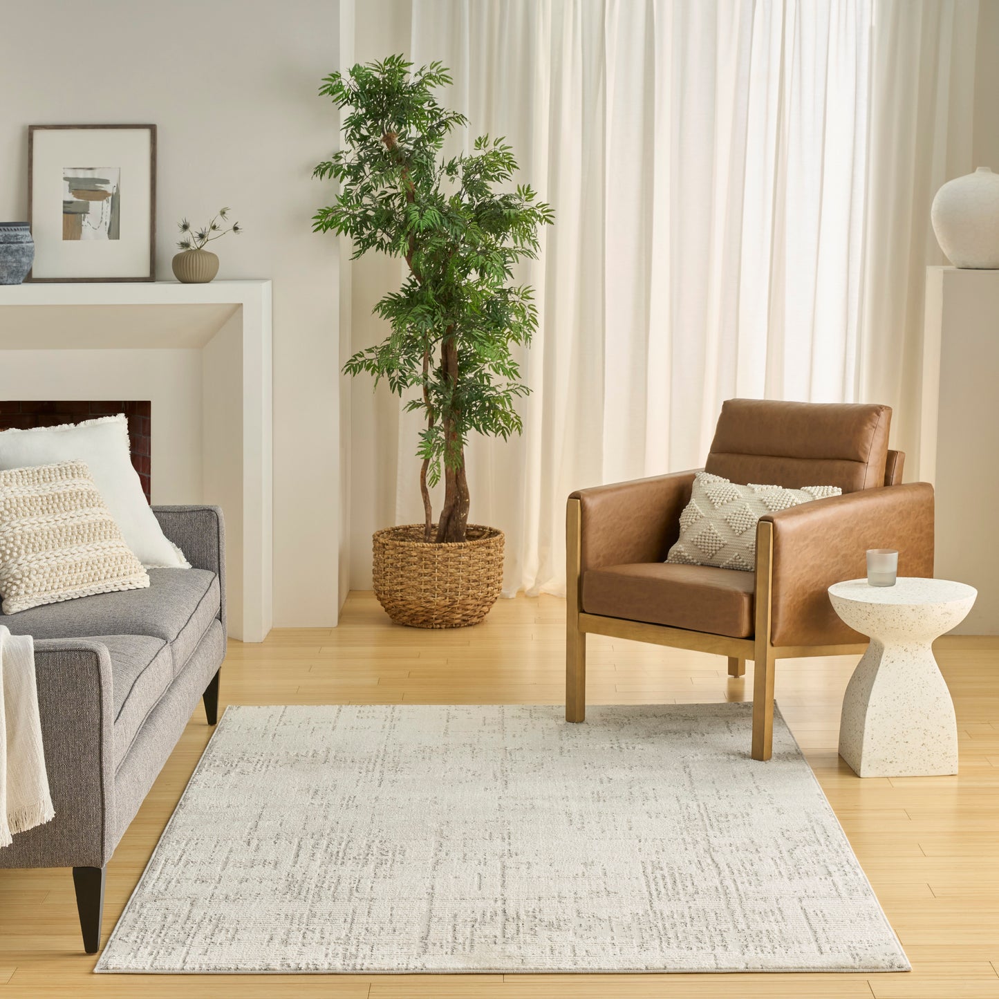 Nourison Ivory Hues 7'10" x 9'10" Ivory Grey Modern Indoor Rug