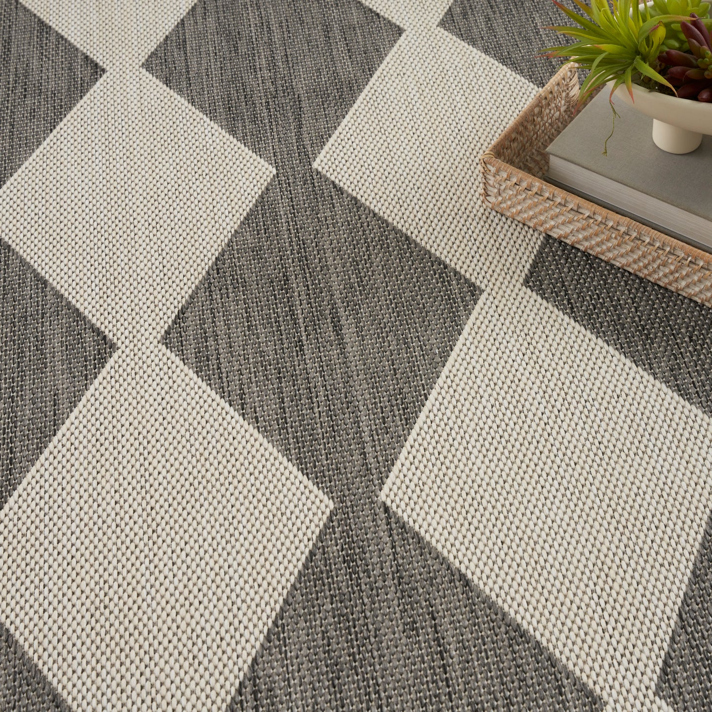 Nourison Positano 9' x 12' Charcoal Modern Rug