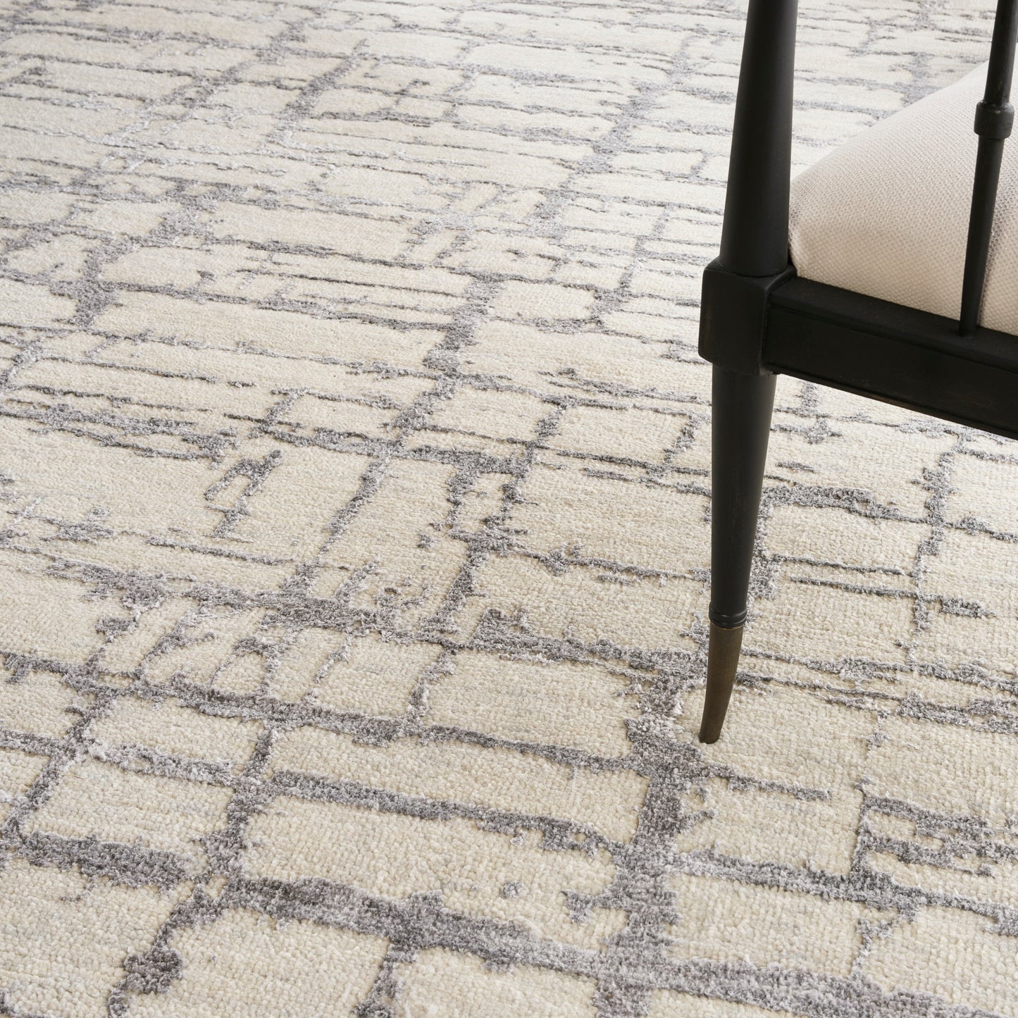 Nourison Luna 9'9" x 13'9" Ivory Grey Modern Indoor Rug