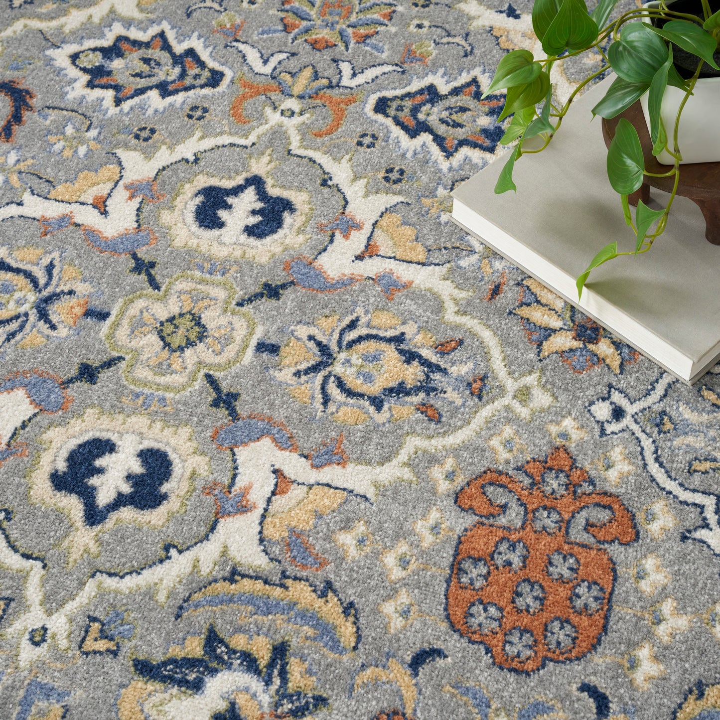 Nourison Allur 7'10" x 9'10" Grey Bohemian Indoor Rug