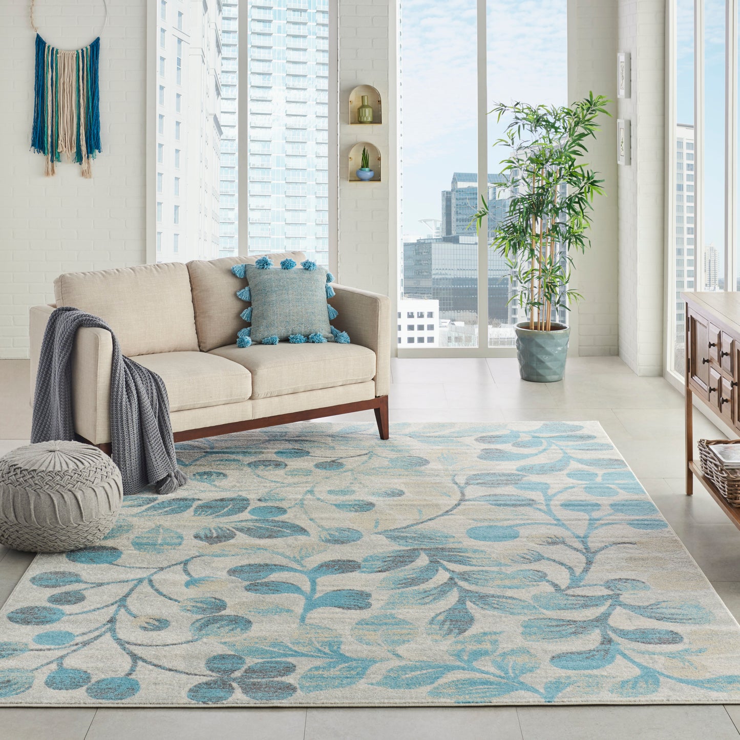 Nourison Tranquil 8' x 10' Ivory/Turquoise Farmhouse Indoor Rug