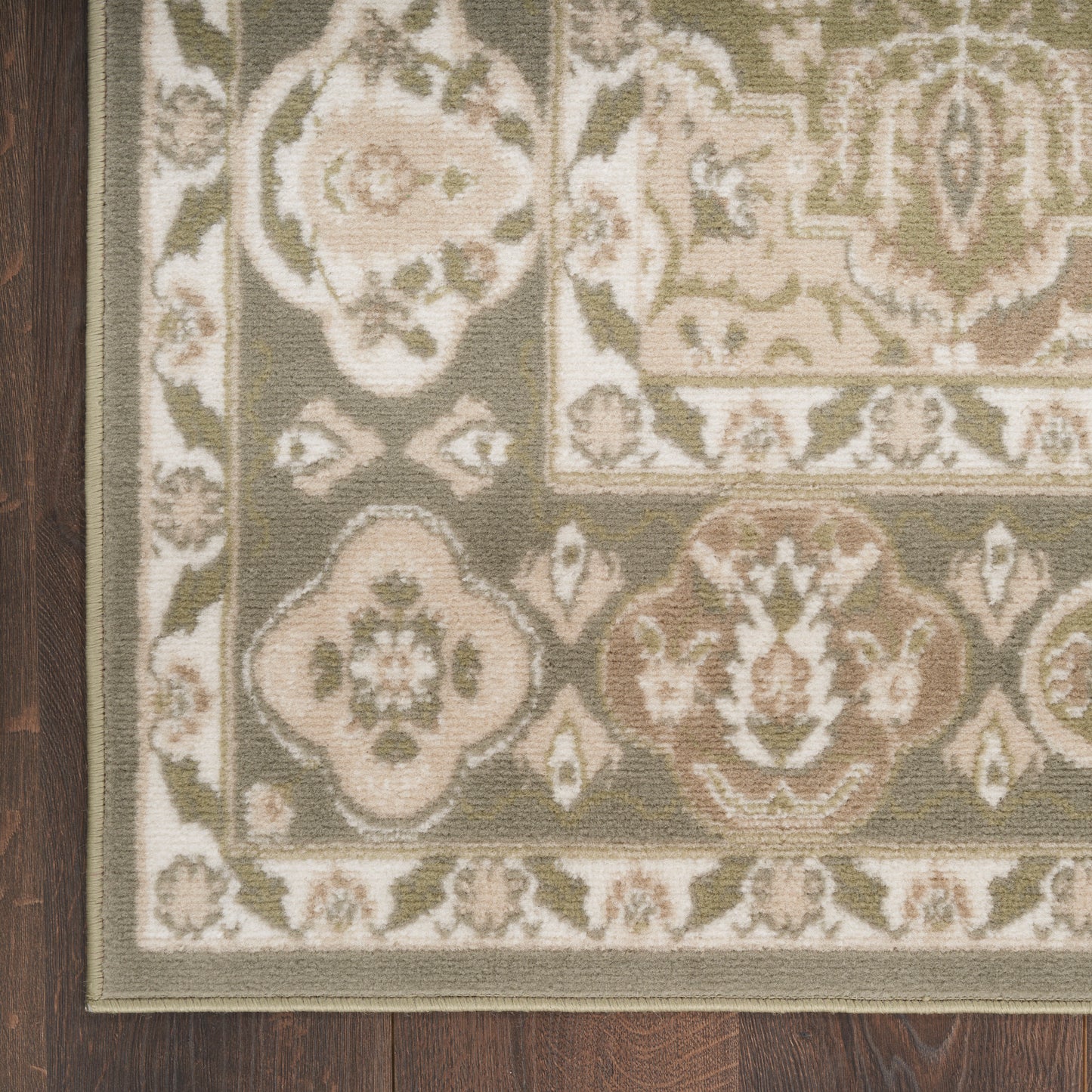 Nourison Grafix 5'3" x 7'3" Green Vintage Indoor Rug