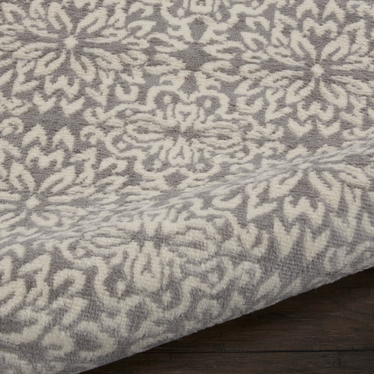Nourison Jubilant 2' x 4' Ivory/Grey Farmhouse Indoor Rug