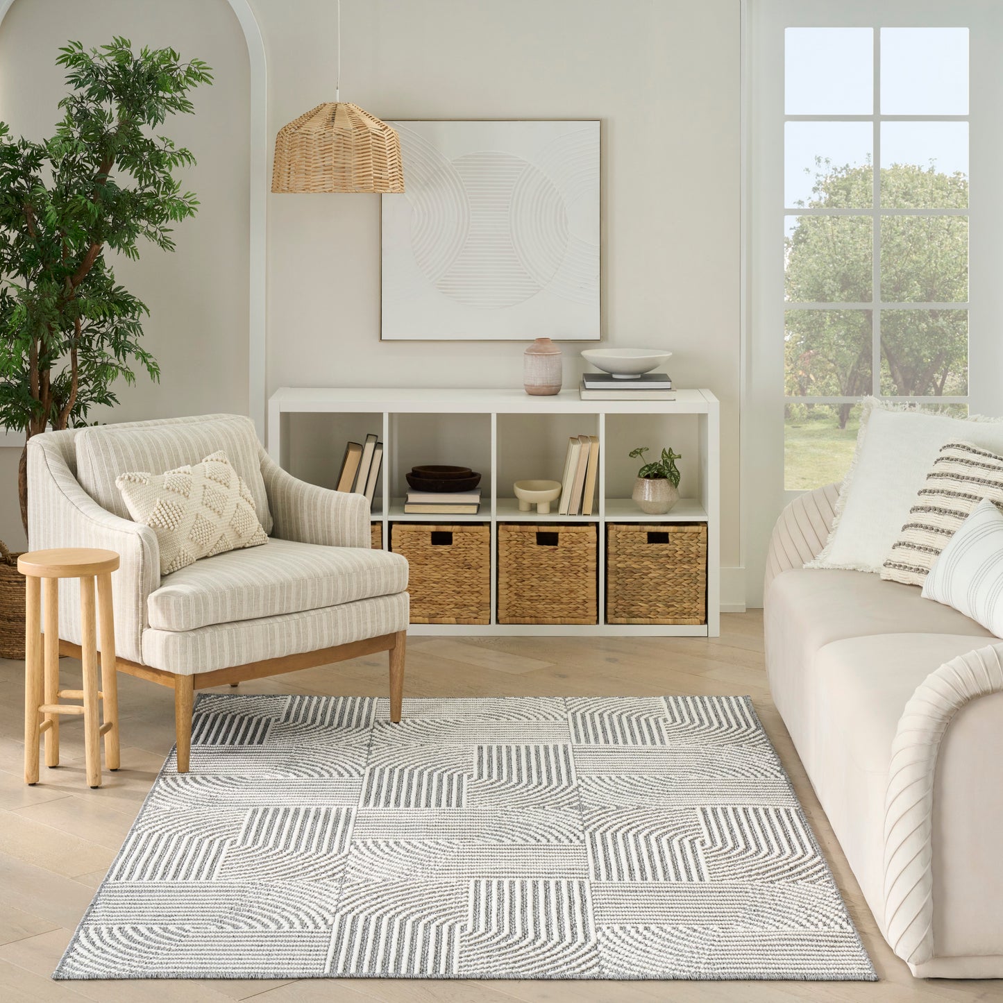 Nourison Natural Texture 3'11" x 5'11" Charcoal Ivory Modern Indoor Rug
