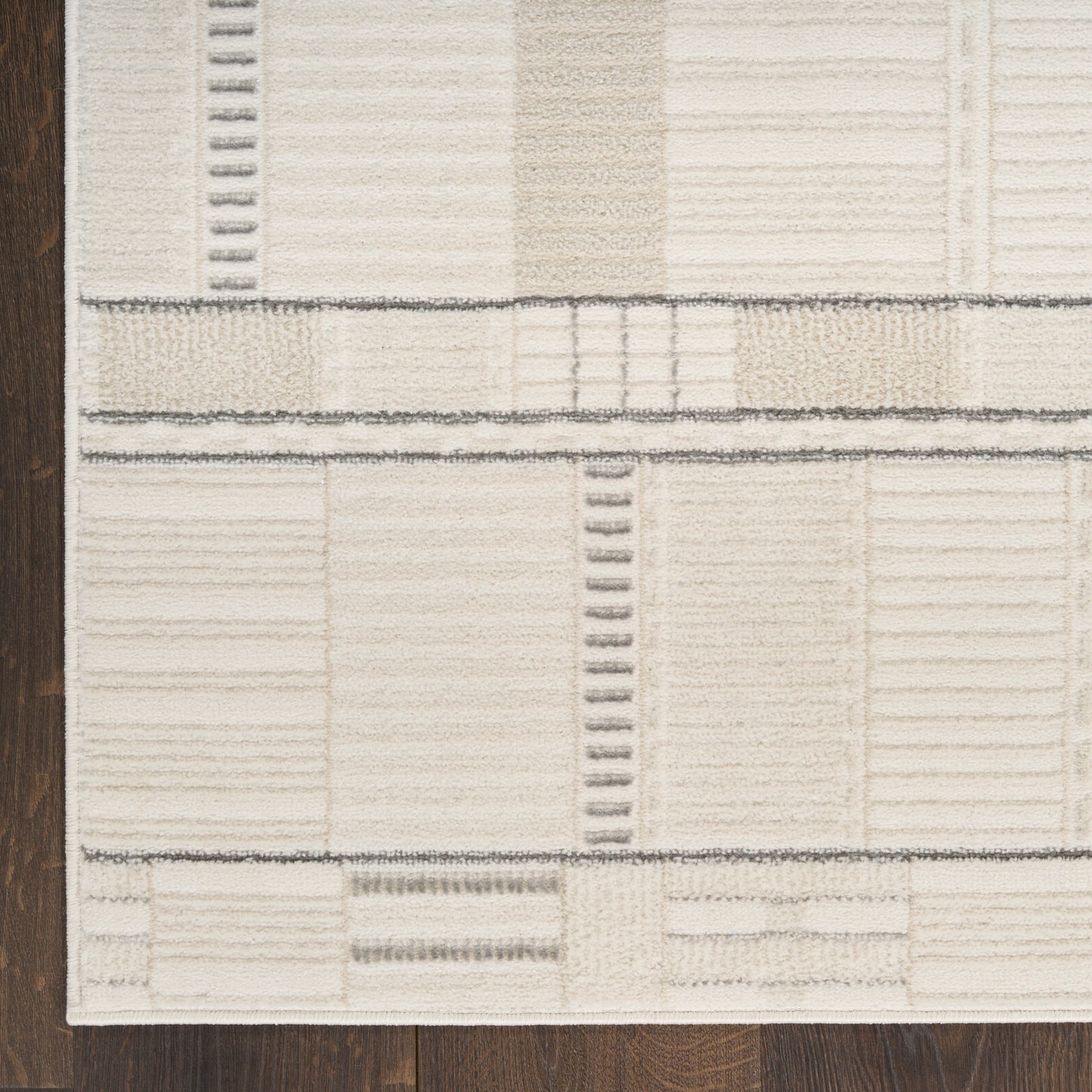 Nourison Nordic 4' x 6' Ivory Grey Modern Indoor Rug