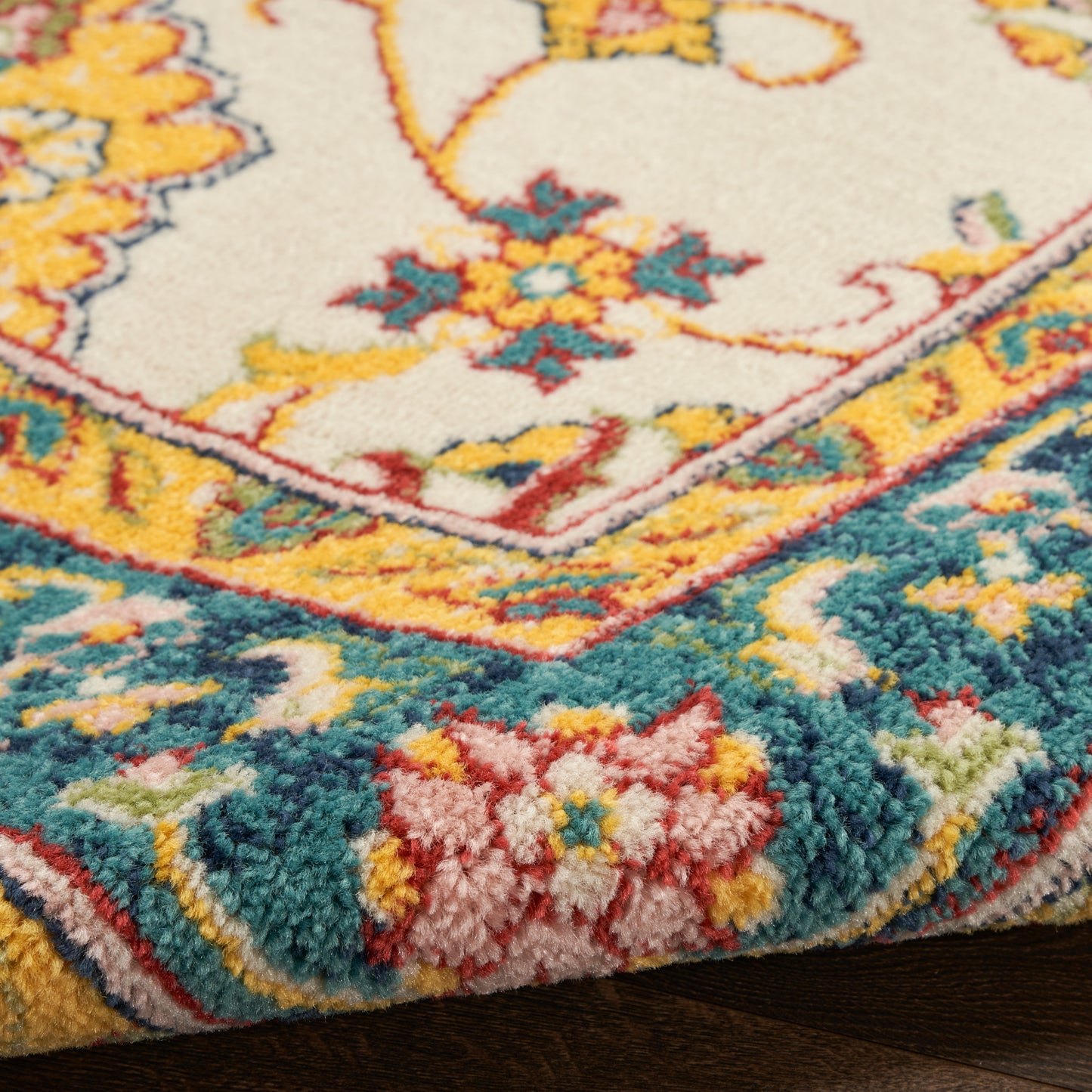 Nourison Nourison Essentials 2'2" x 7'6" Ivory Gold Vintage Rug