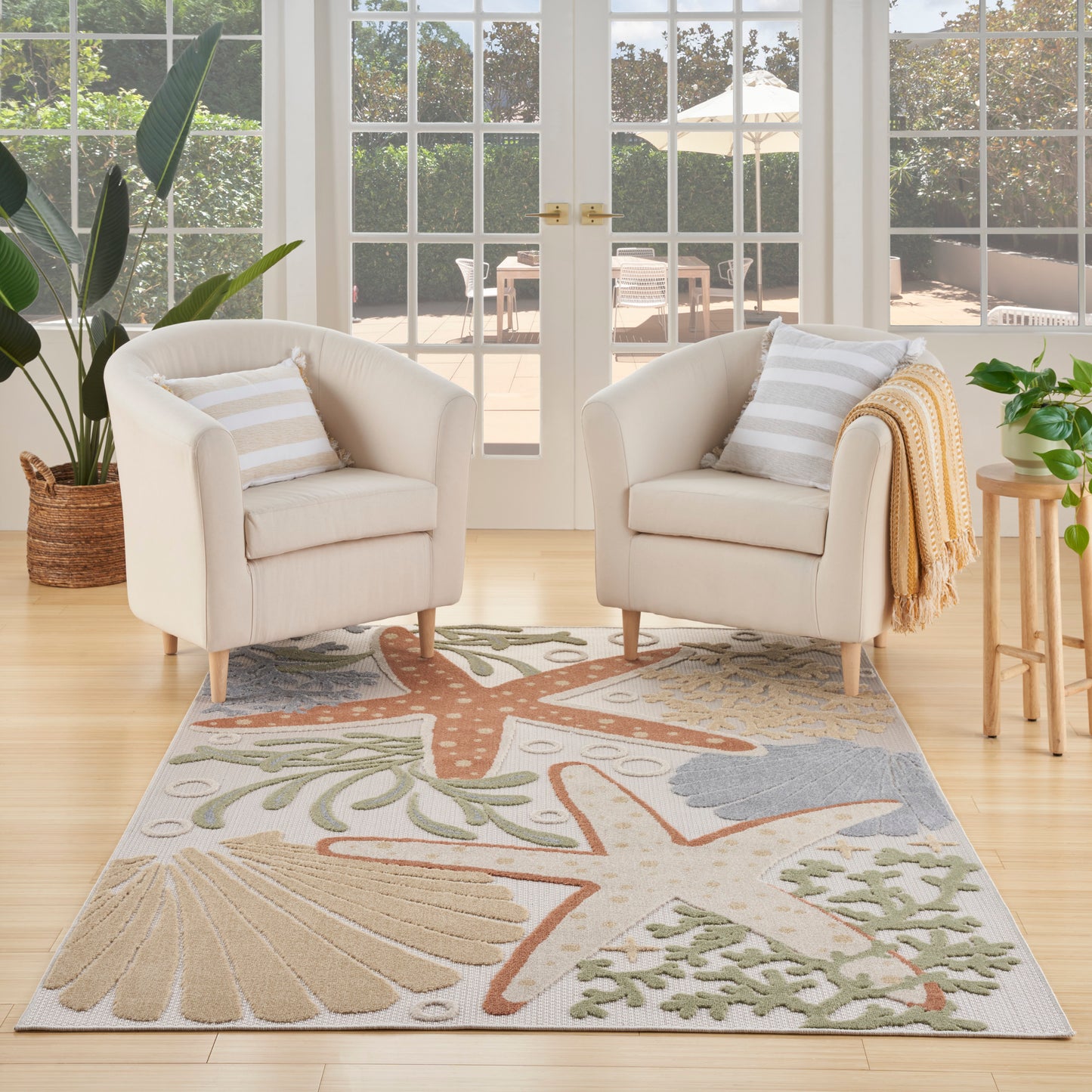 Nourison Aloha 6' x 9' Ivory Multicolor Outdoor Rug
