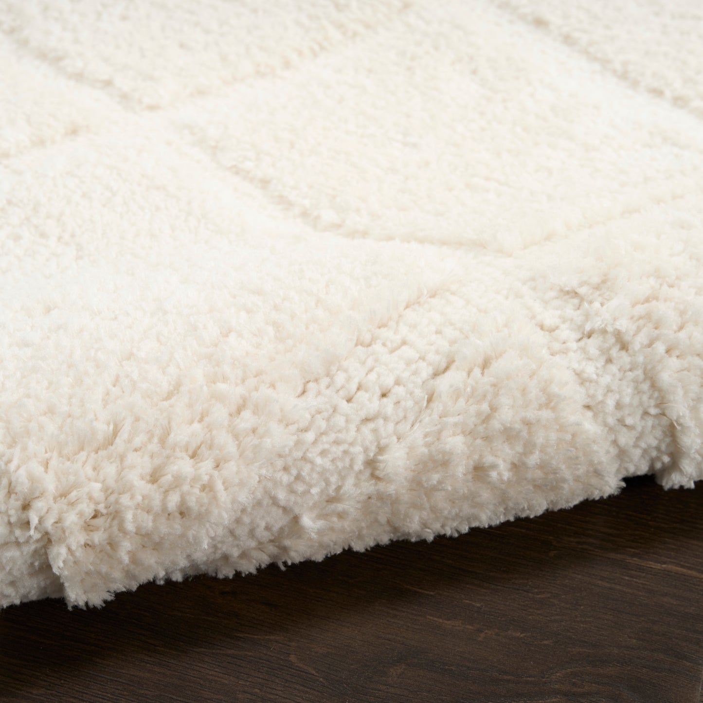 DKNY West End Ave 7'10" x 9'10" Ivory Modern Indoor Rug