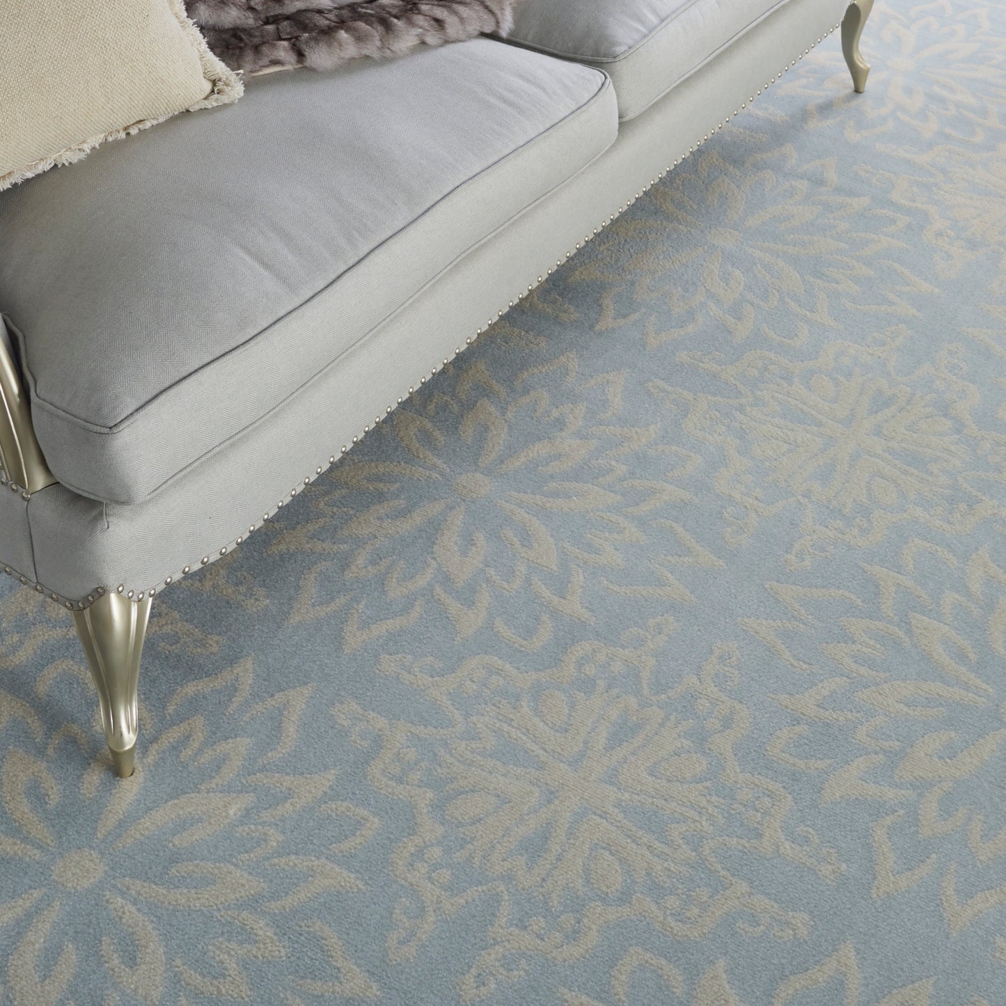 Nourison Jubilant 7'10" x 9'10" Ivory/Light Blue Farmhouse Indoor Rug