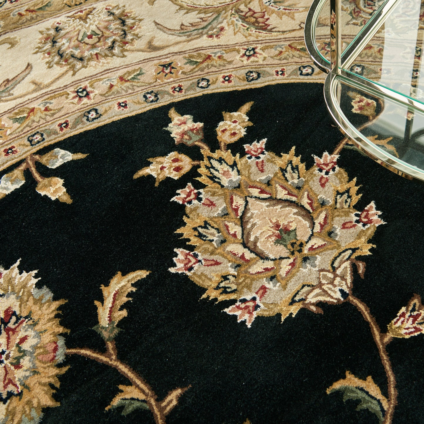 Nourison Nourison 2000 8' x Round Black Traditional Indoor Rug