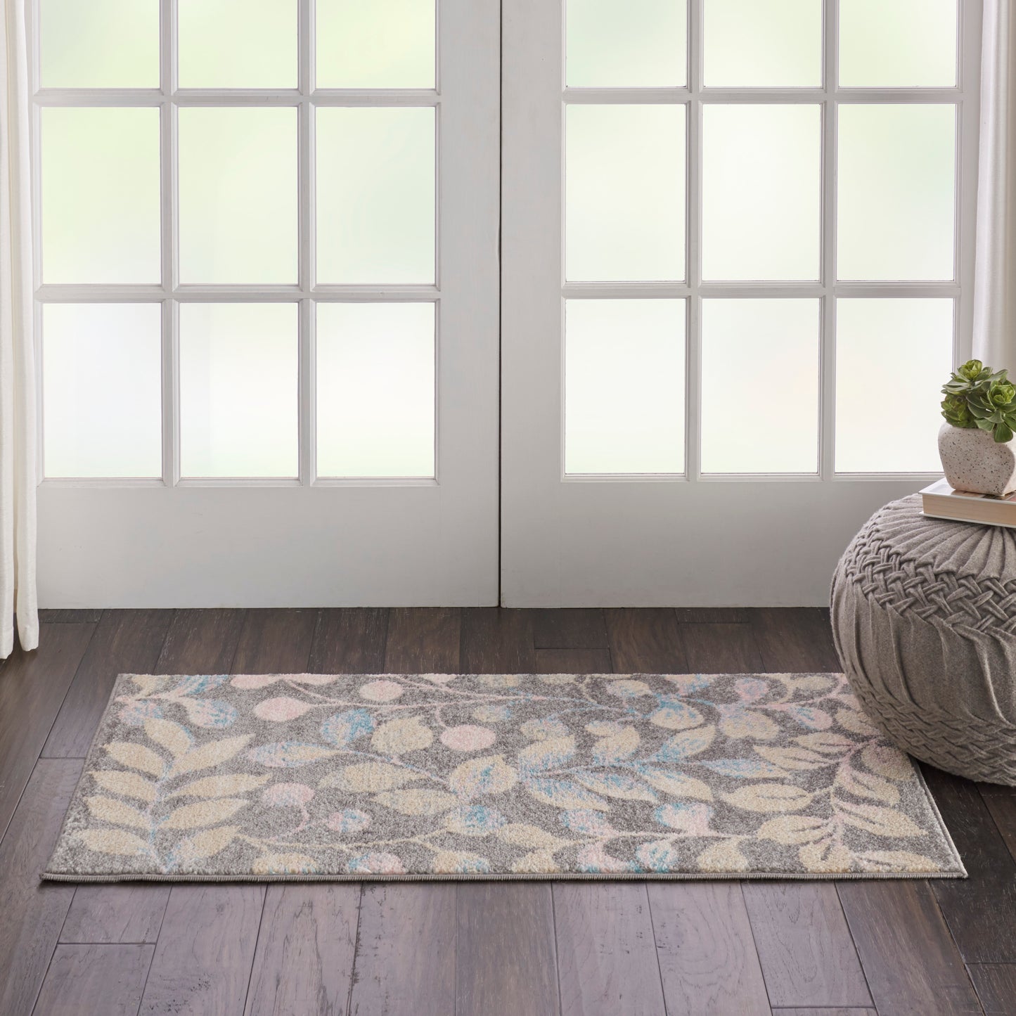 Nourison Tranquil 2' x 4' Grey Beige Farmhouse Indoor Rug