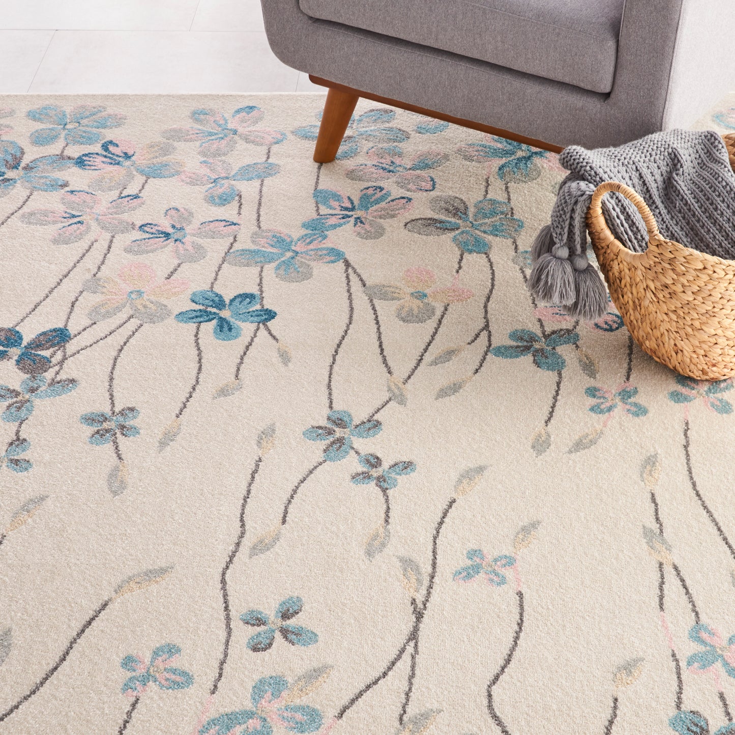 Nourison Tranquil 8' x 10' Ivory Contemporary Indoor Rug