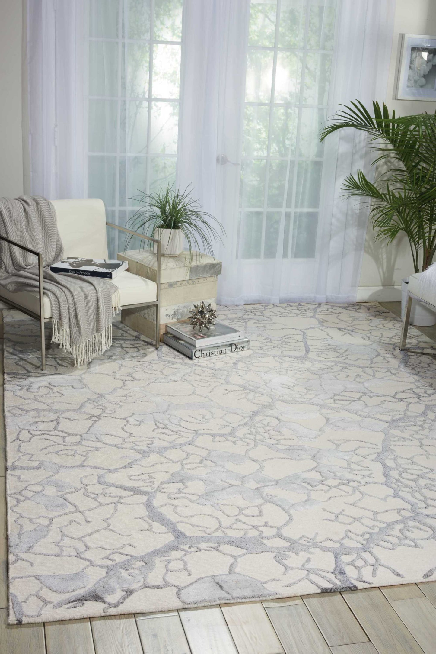 Nourison Divine 9'9" x 13'9" Ivory Modern Indoor Rug