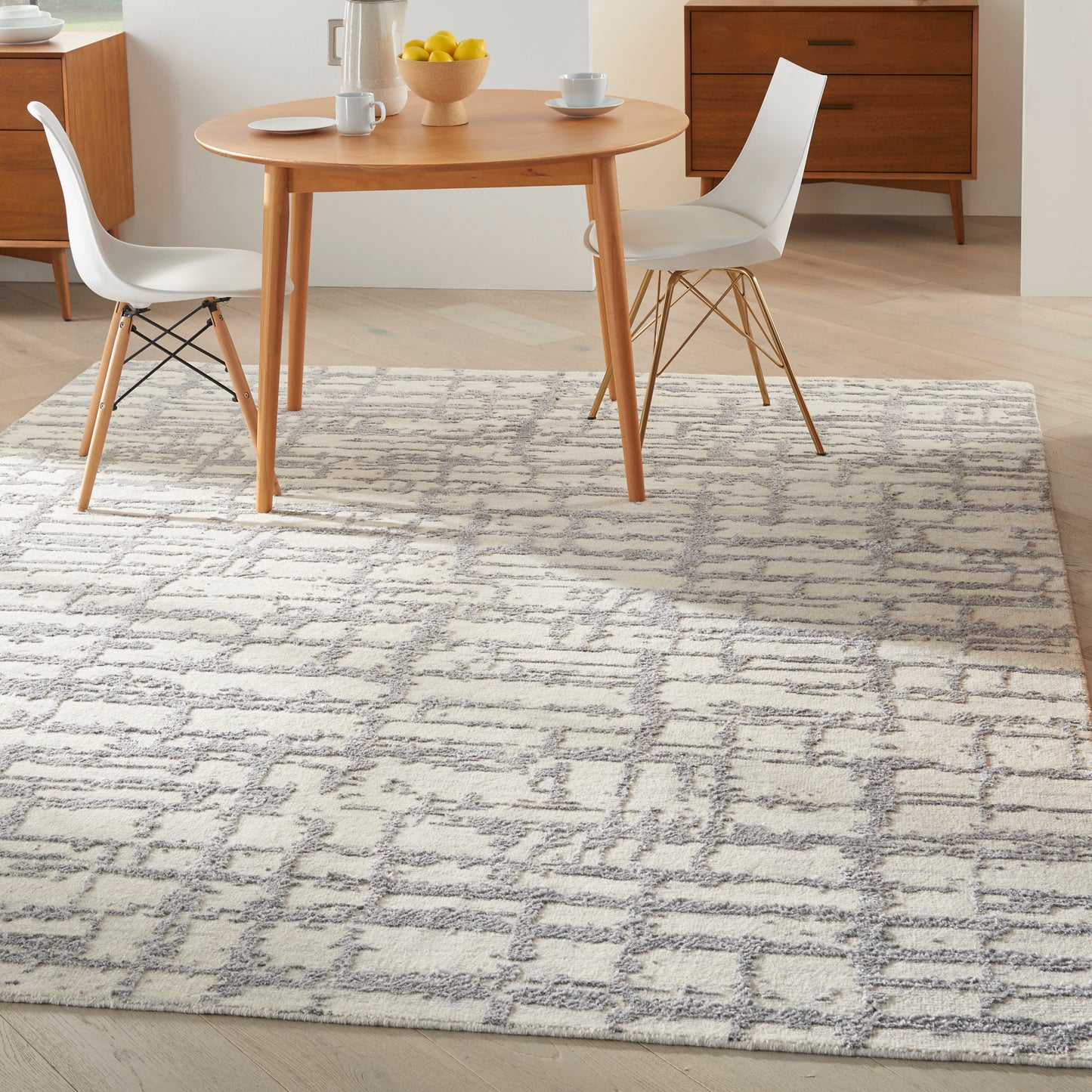 Nourison Luna 7'9" x 9'9" Ivory Grey Modern Indoor Rug