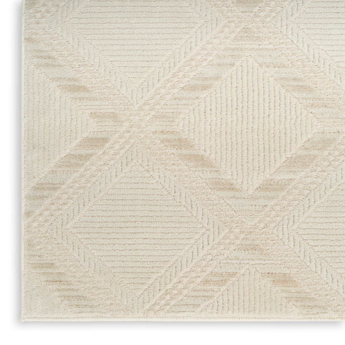 Nourison Serenity Home 5'3" x 7'3" Ivory Modern Indoor Rug