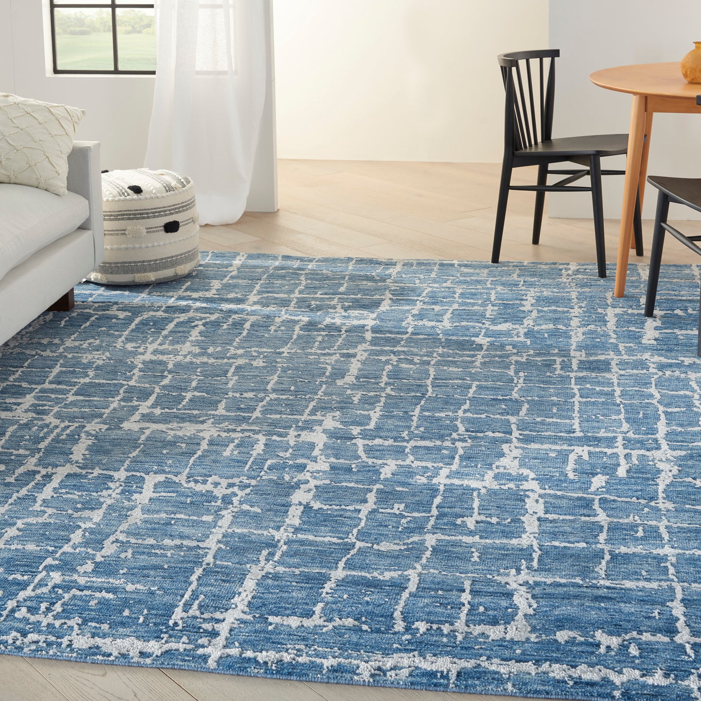 Nourison Luna 7'9" x 9'9" Blue Silver Modern Indoor Rug