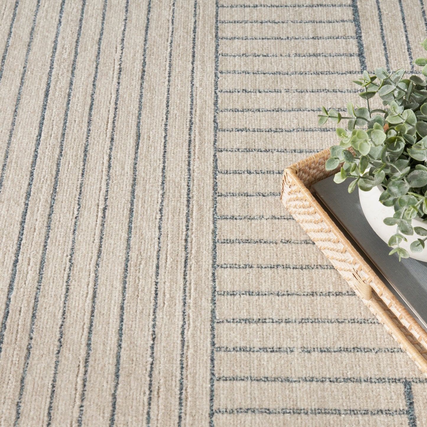 Nourison Washable Decor 7'10" x 10' Cream Blue Modern Indoor Rug