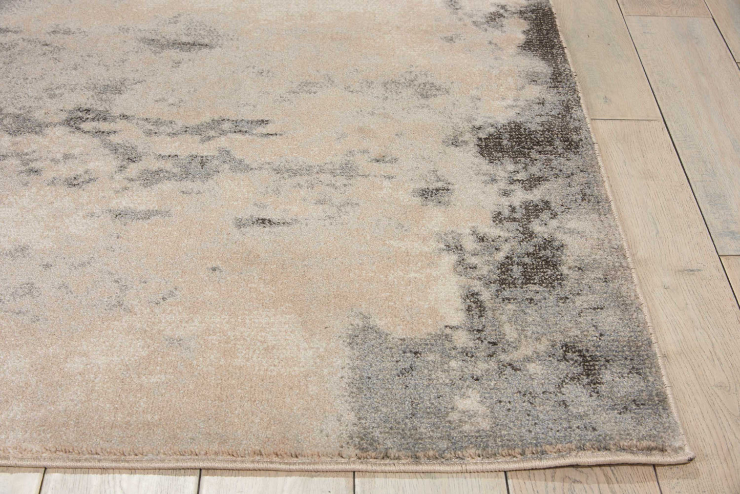 Nourison Maxell 5'3" x 7'3" Ivory/Grey Modern Indoor Rug