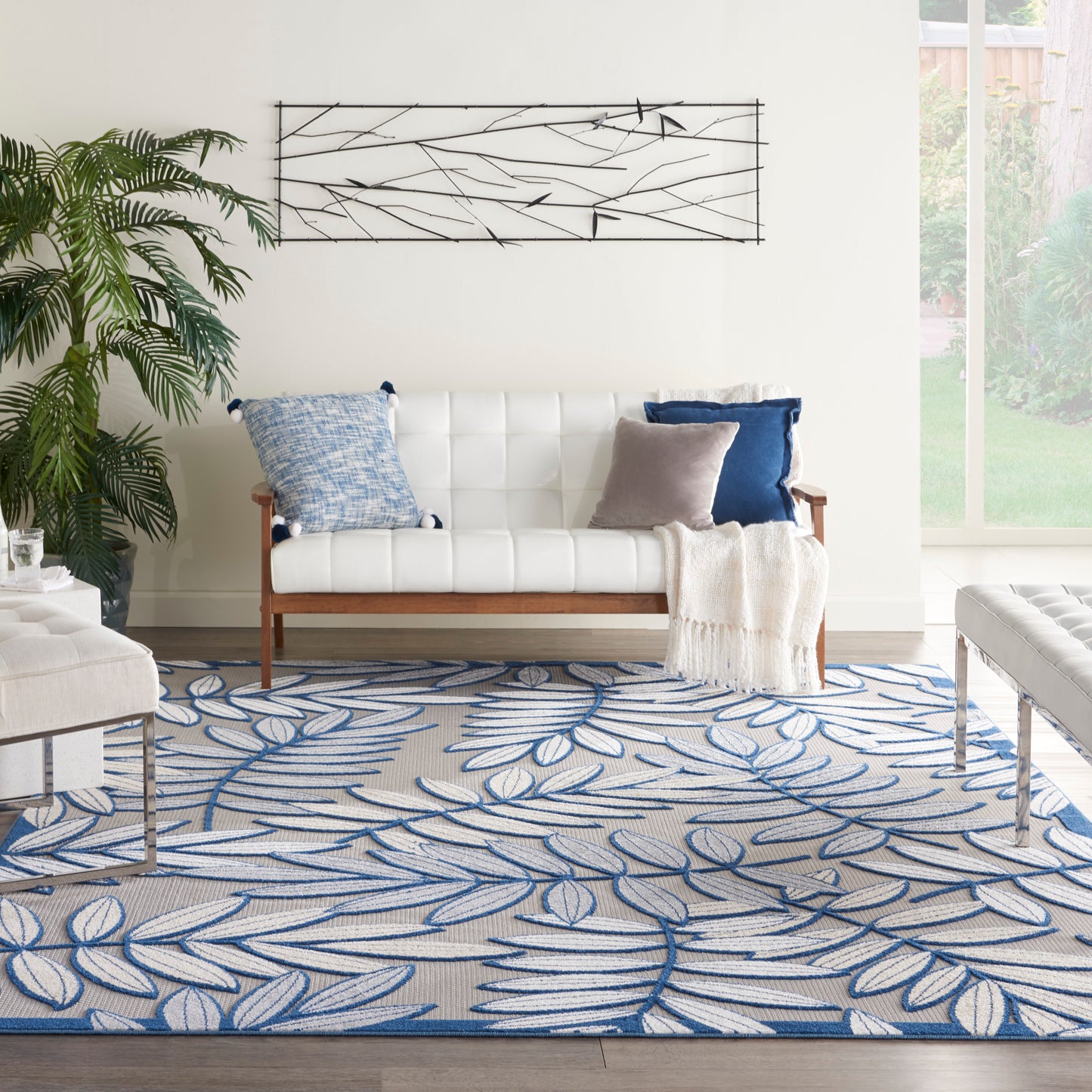 Nourison Aloha 7' x 10' Ivory/Navy Tropical Rug