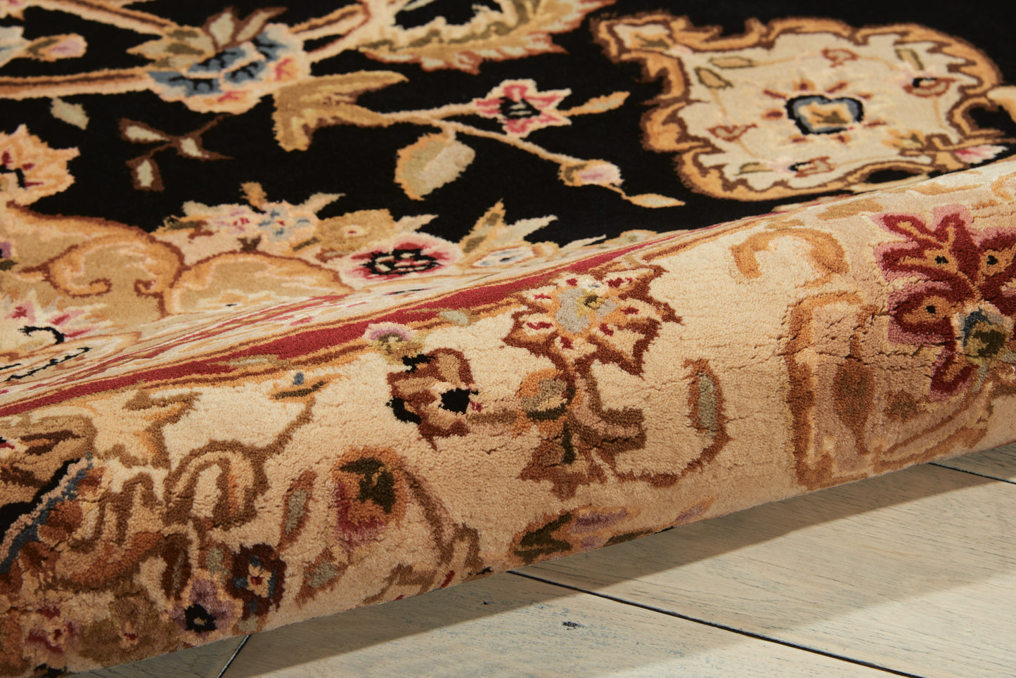 Nourison Nourison 2000 6' x Round Black Traditional Indoor Rug