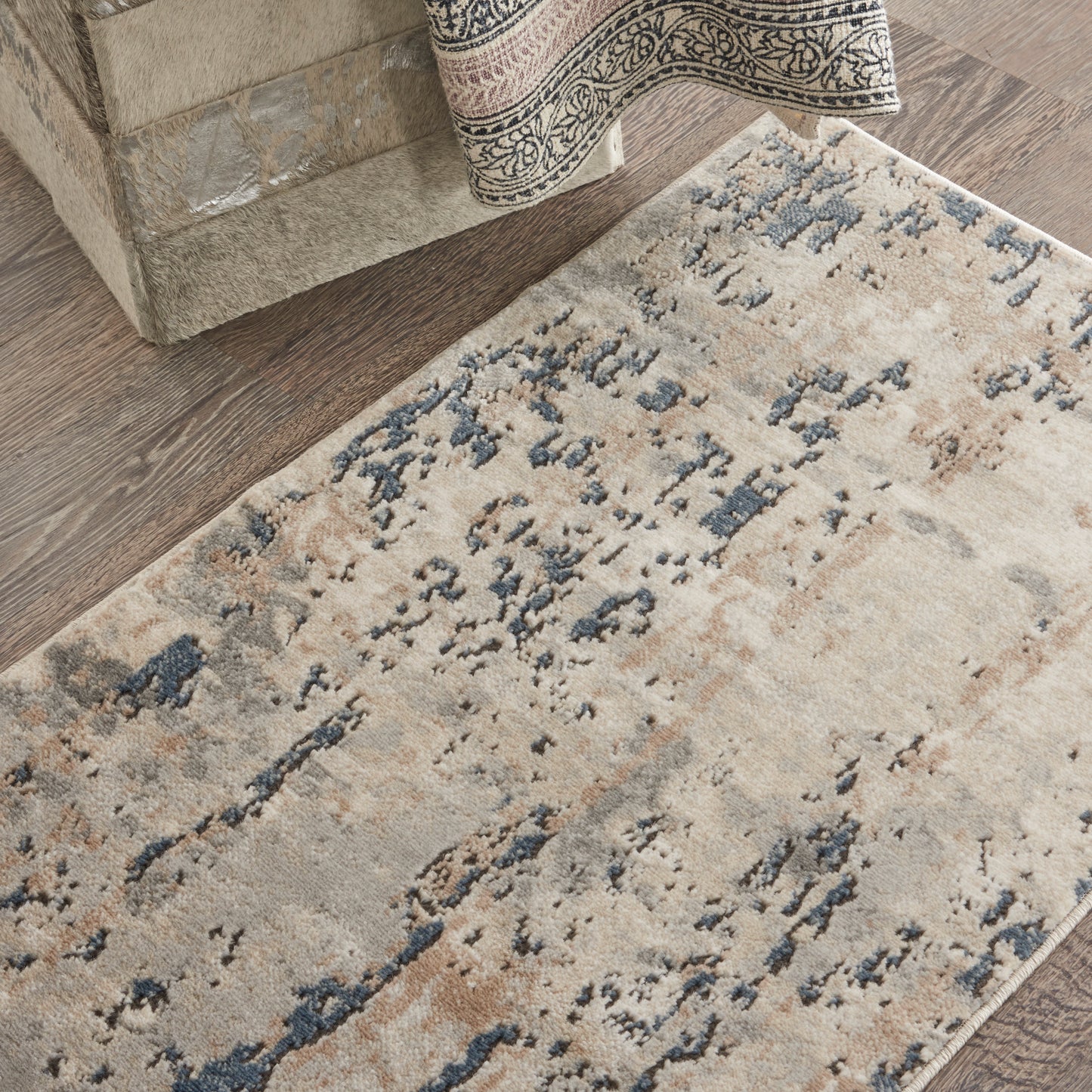 Nourison Quarry 2'2" x 3'9" Beige Grey Modern Indoor Rug