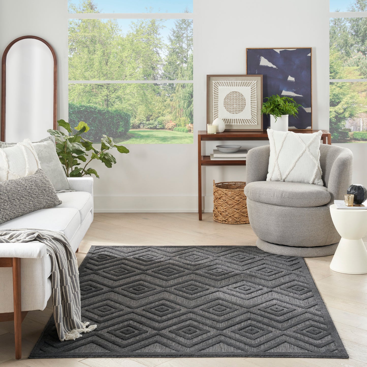 Nourison Versatile 4' x 6' Charcoal Black Modern Rug