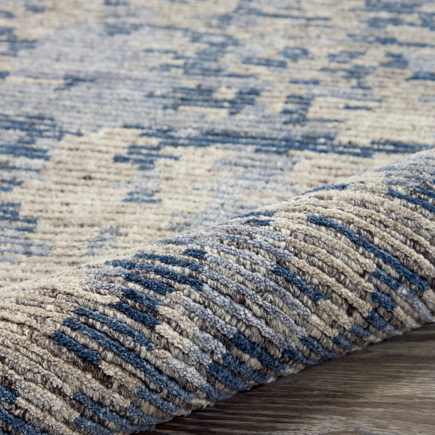 Nourison Ellora 2' x 3' Graphite Modern Indoor Rug