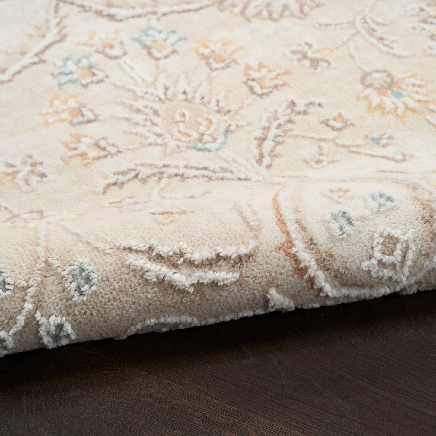 Nourison Isla 5'3" x 7' Ivory Vintage Indoor Rug