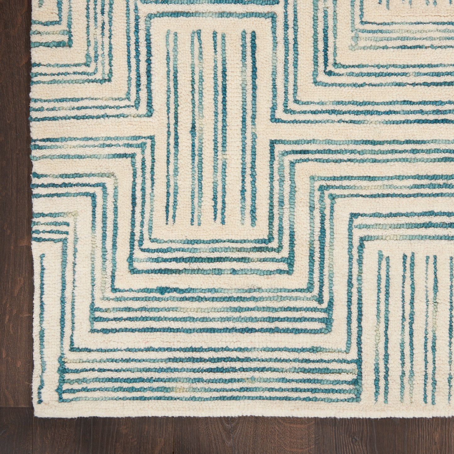 Nourison Interlock 2'3" x 7'6" Ivory/Turquoise Modern Indoor Rug