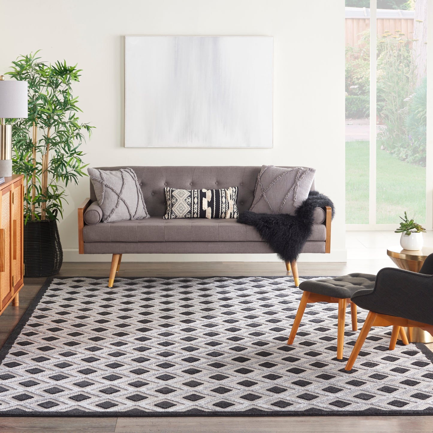 Nourison Aloha 7'10" x 10'6" Black White Modern Rug