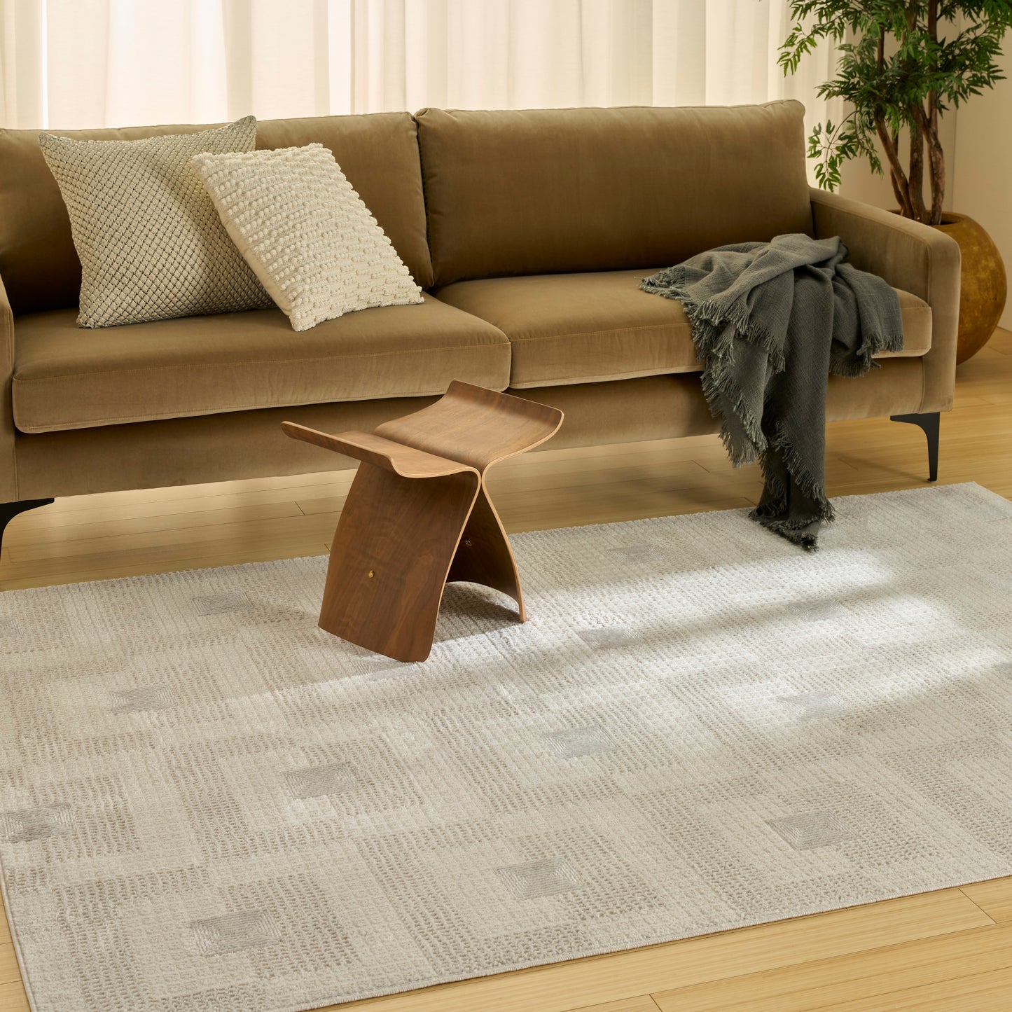 Nourison Nordic 4' x 6' Ivory Beige Modern Indoor Rug