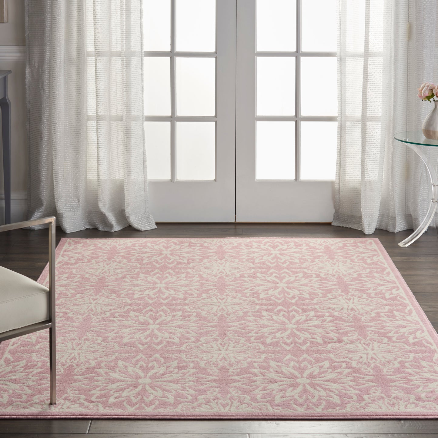 Nourison Jubilant 5'3" x 7'3" Ivory Pink Farmhouse Indoor Rug