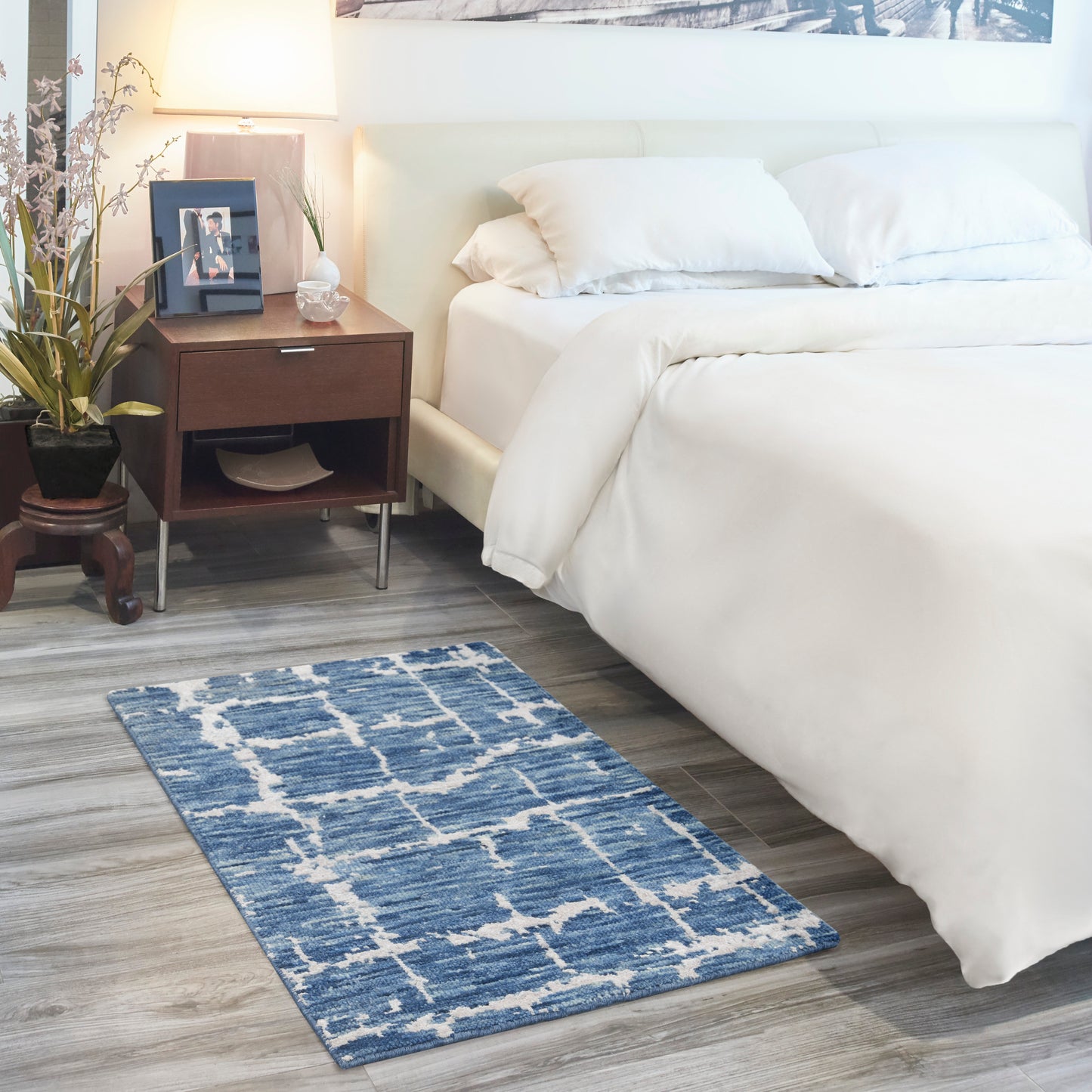 Nourison Luna 2' x 3' Blue Silver Modern Indoor Rug