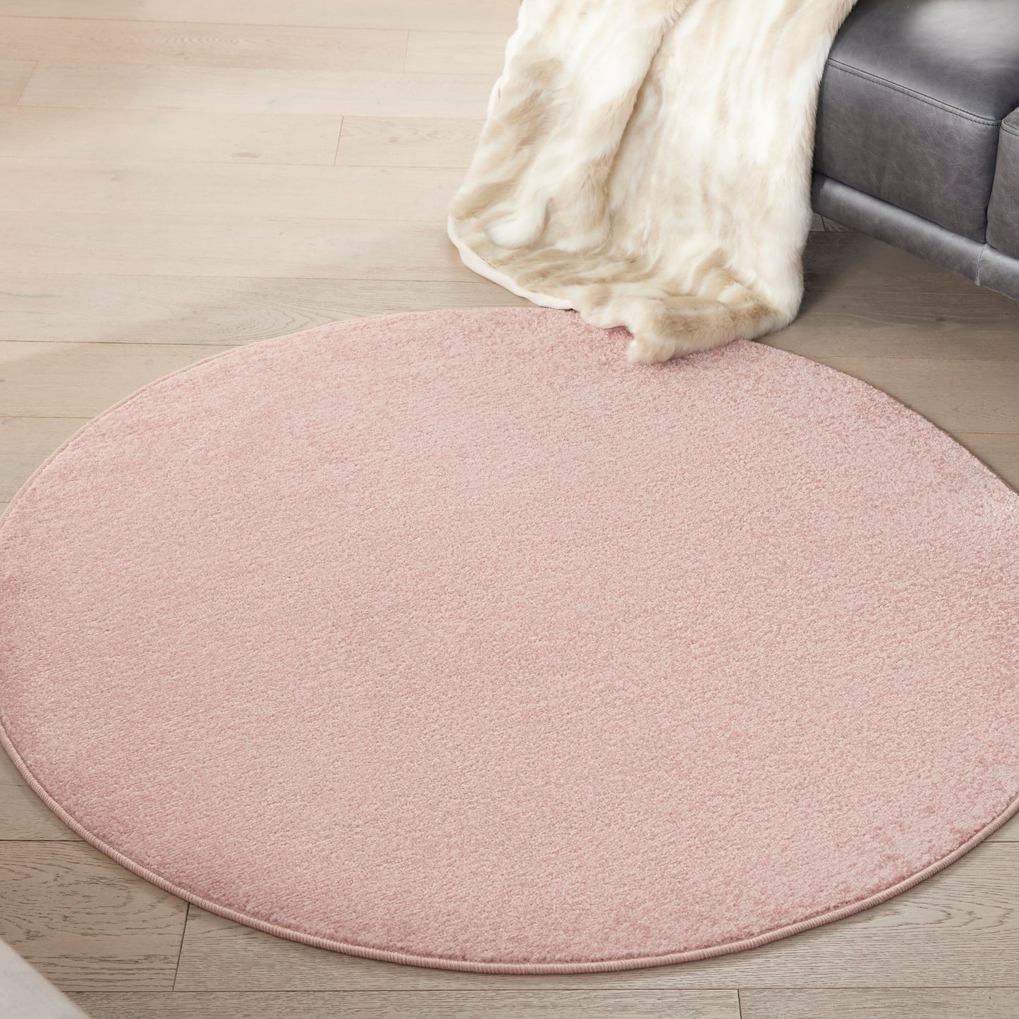 Nourison Nourison Essentials 4' x Round Pink Outdoor Rug