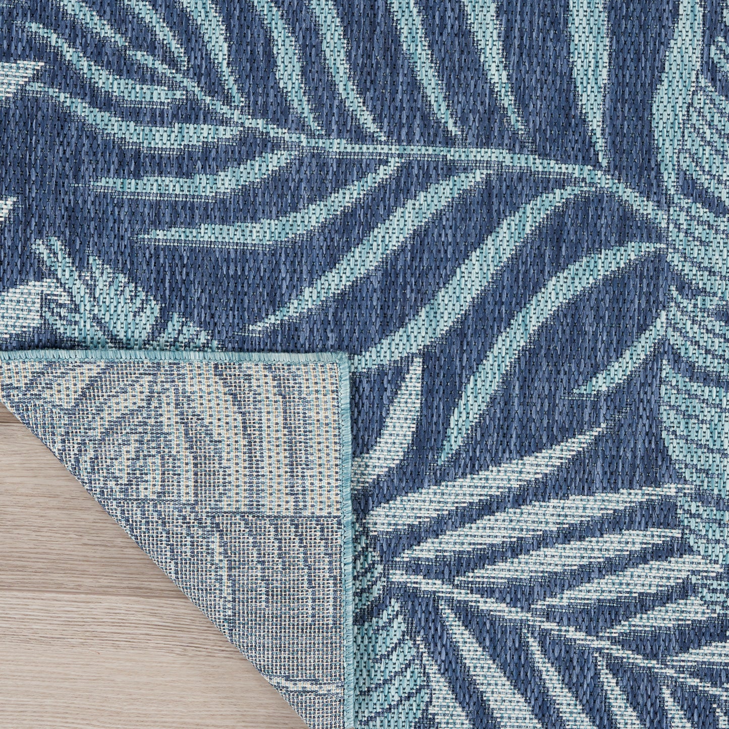Nourison Garden Oasis 10' x 14' Navy Outdoor Rug