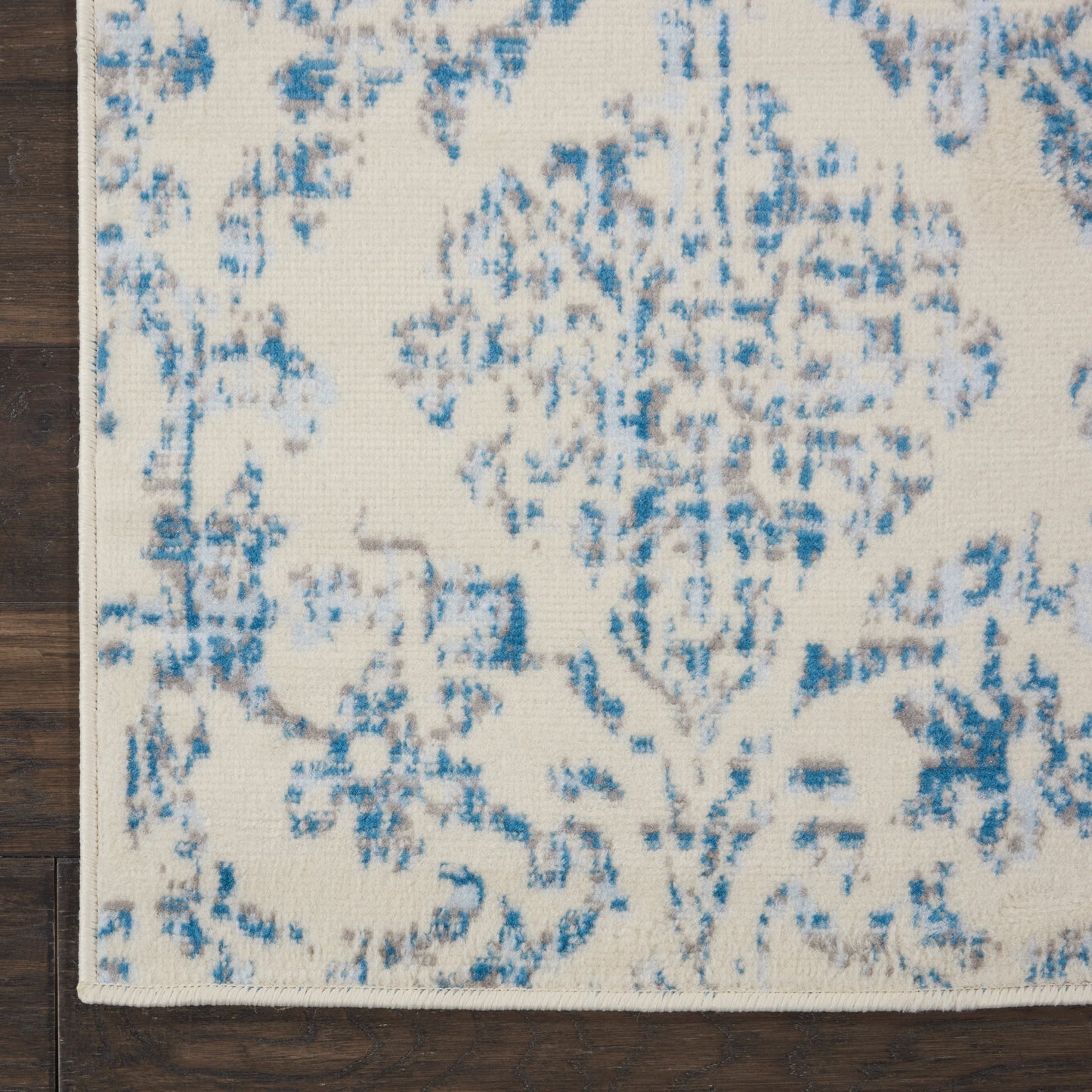 Nourison Jubilant 3' x 5' Ivory Blue Vintage Indoor Rug