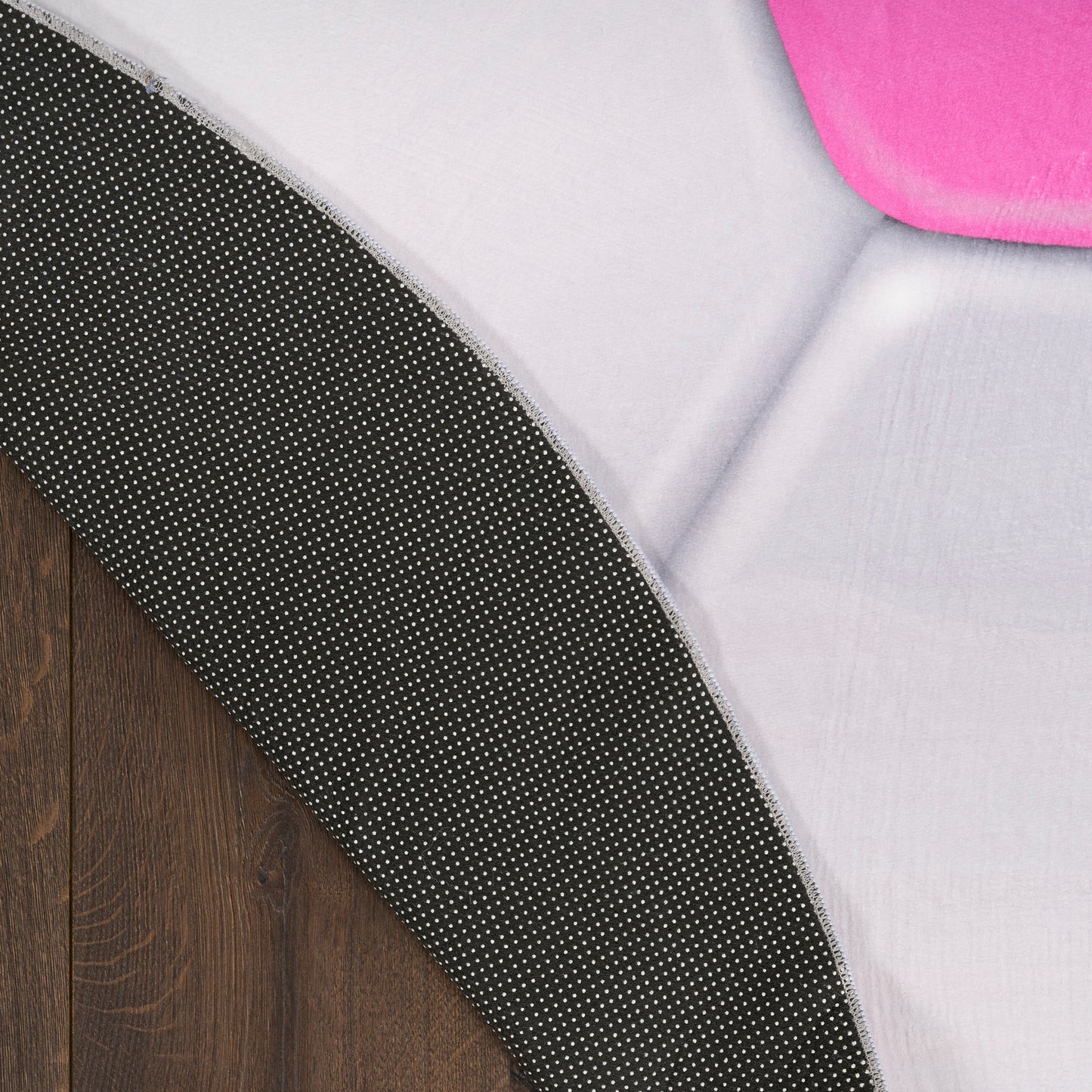 Nourison Imagination 5' x Round Pink Kids Indoor Rug