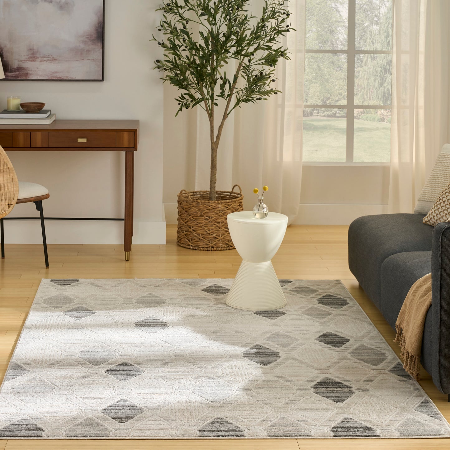 Nourison Serenity Home 6' x 9' Beige Grey Modern Indoor Rug