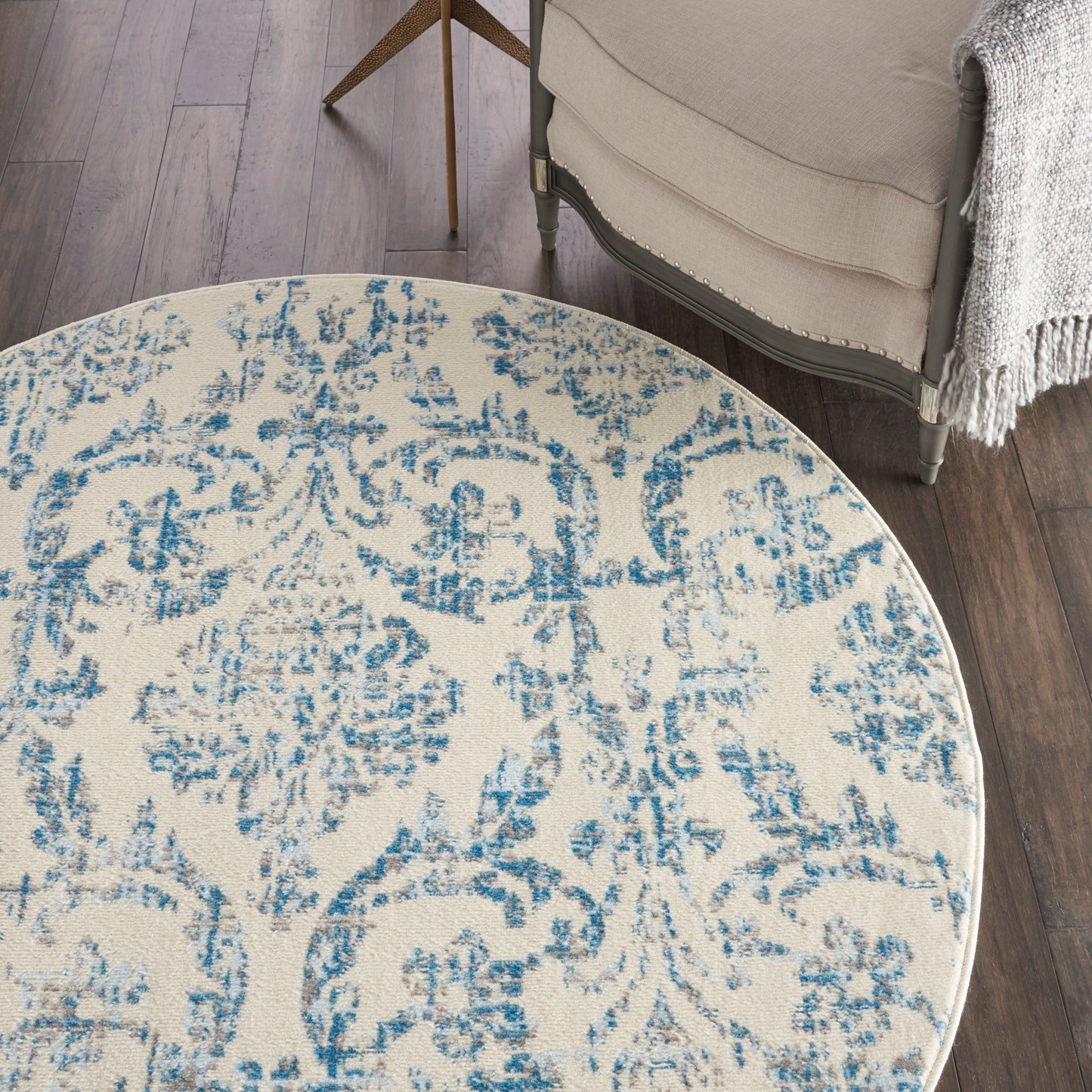 Nourison Jubilant 5'3" x Round Ivory Blue Vintage Indoor Rug