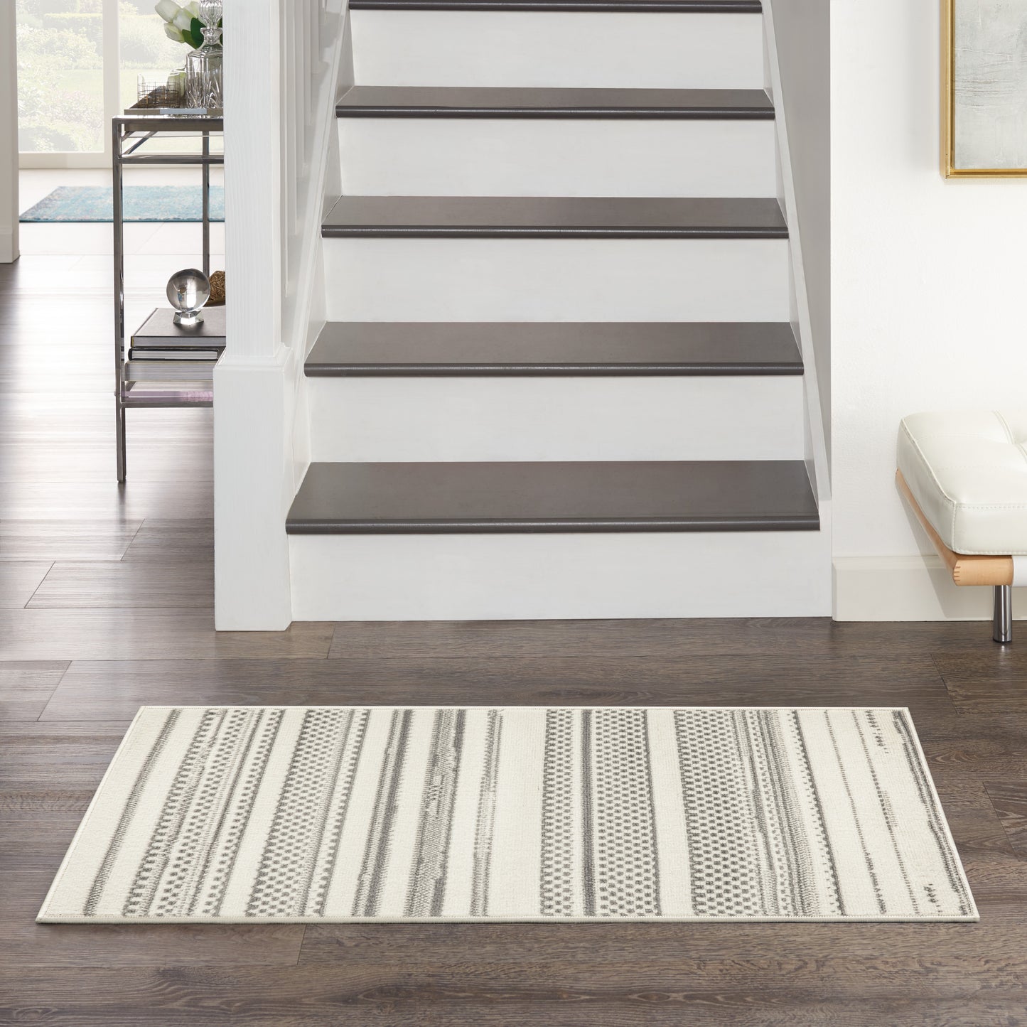 Nourison Grafix 2' x 4' Ivory Grey Modern Indoor Rug