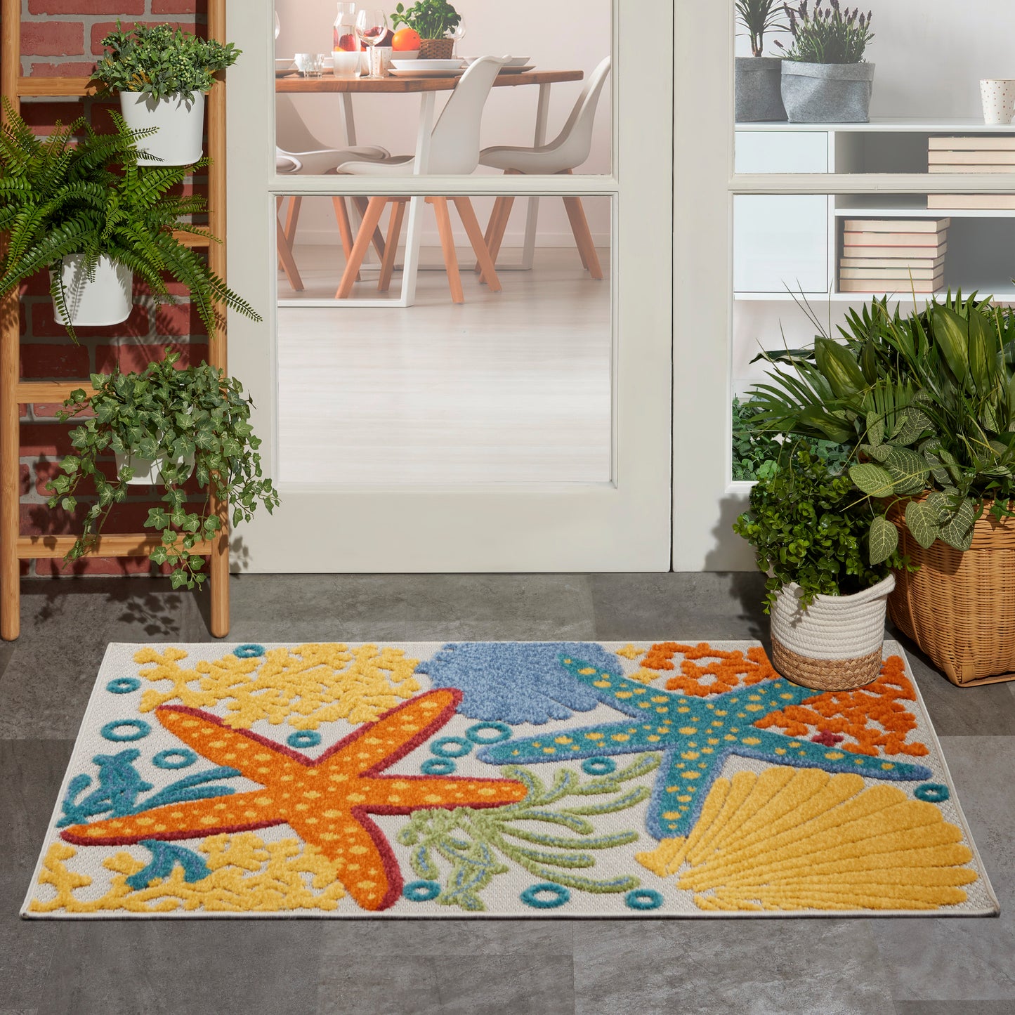 Nourison Aloha 2'8" x 4' Multicolor Coastal, Nautical & Beach Rug